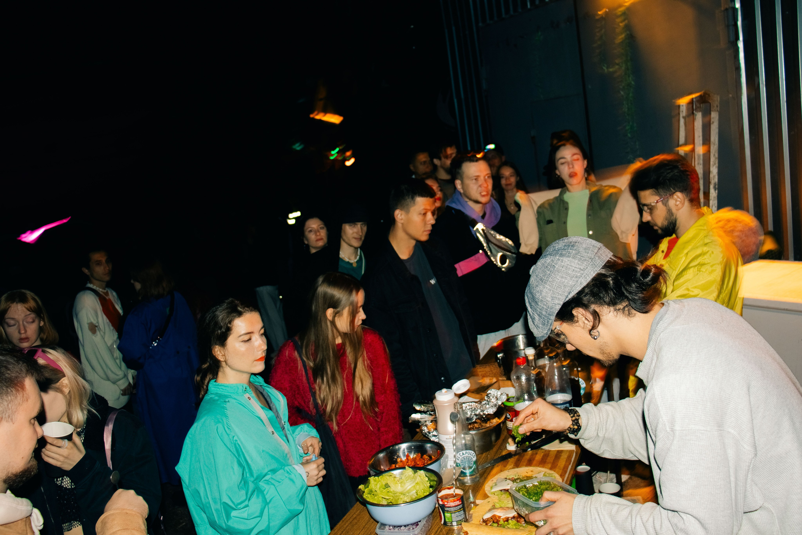 Тусовки. Фотограф Егор Огородов