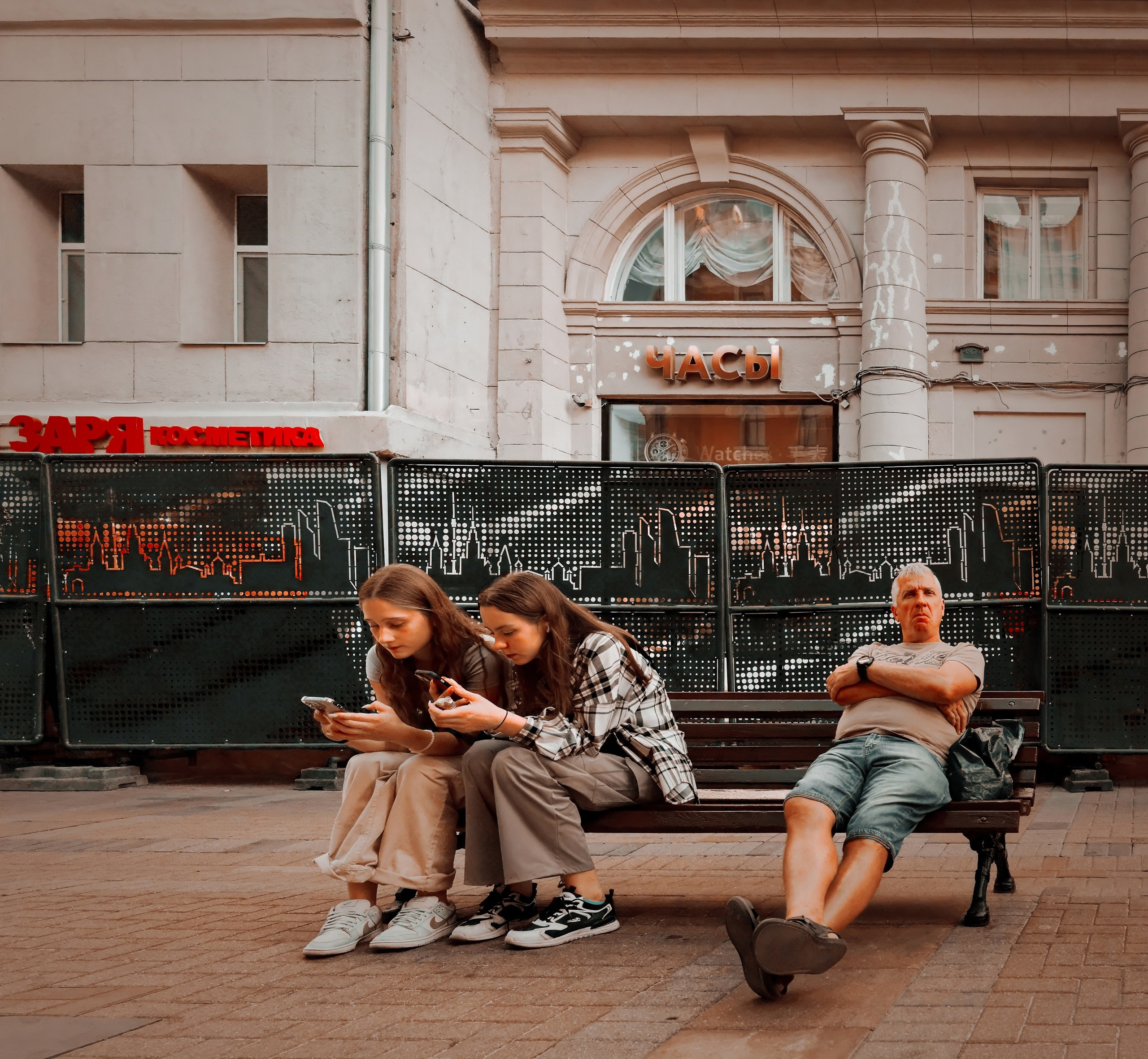 ЛЮДИ И ИХ ТВОРЕНИЯ. Слепки времени. Фотографии природы и событий. Москва. Сергей Аллагулов