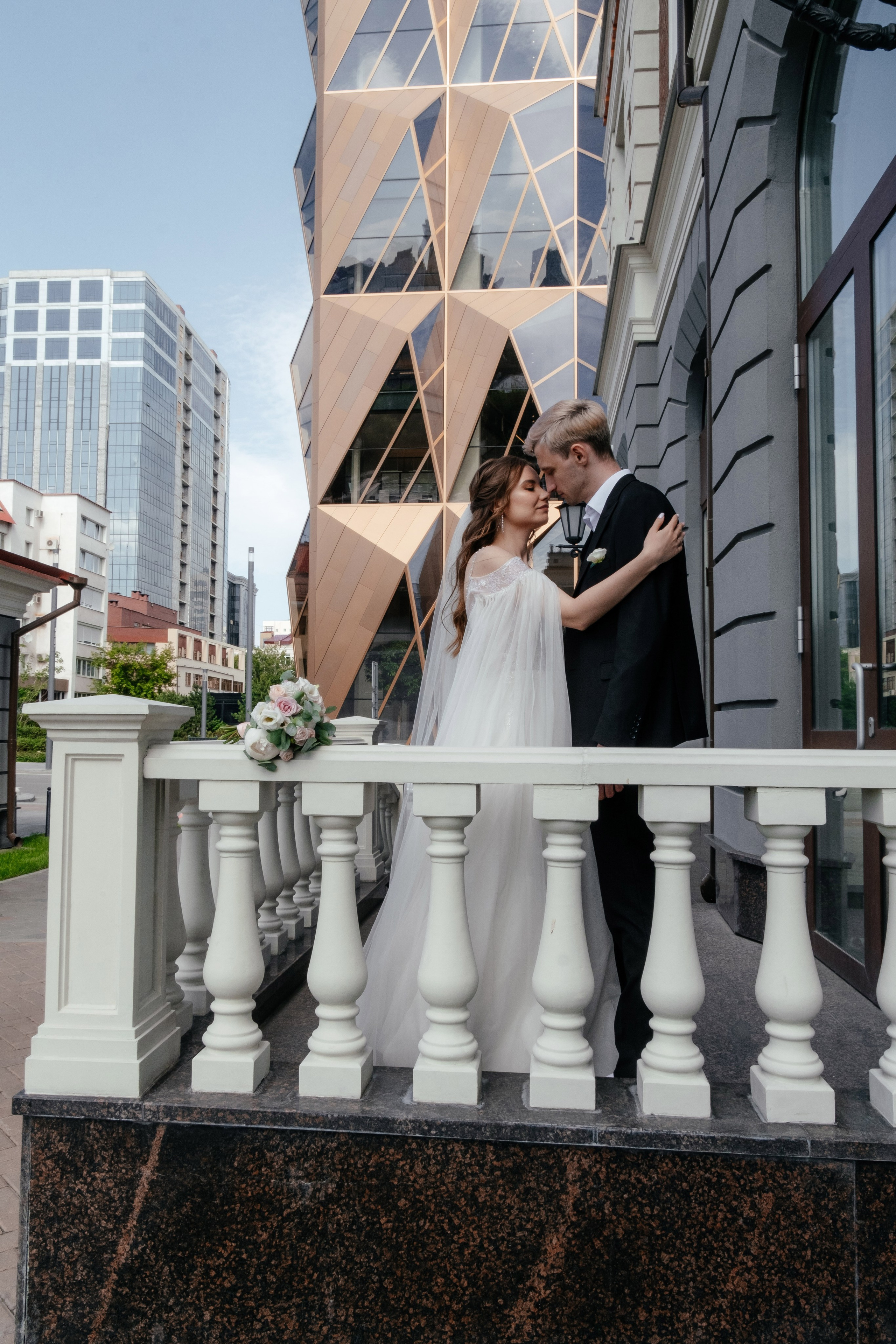 Фотограф на свадьбу в Екатеринбурге. Свадебный фотограф в Екатеринбурге — заказ профессиональной фотосесии, все виды фотосъемки