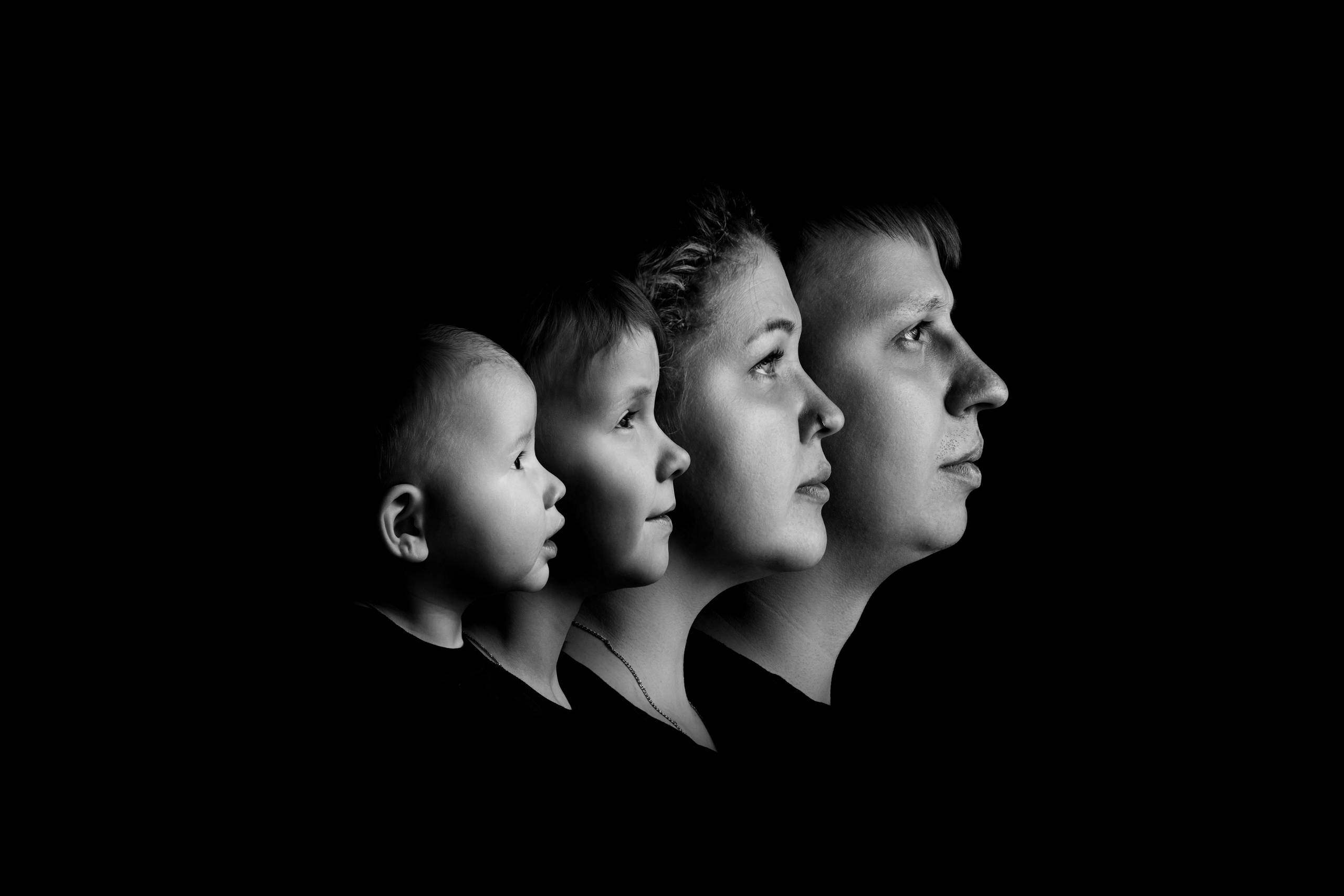 Профили. Семейный фотограф Тюмень, фотограф на роды Салмина Мария