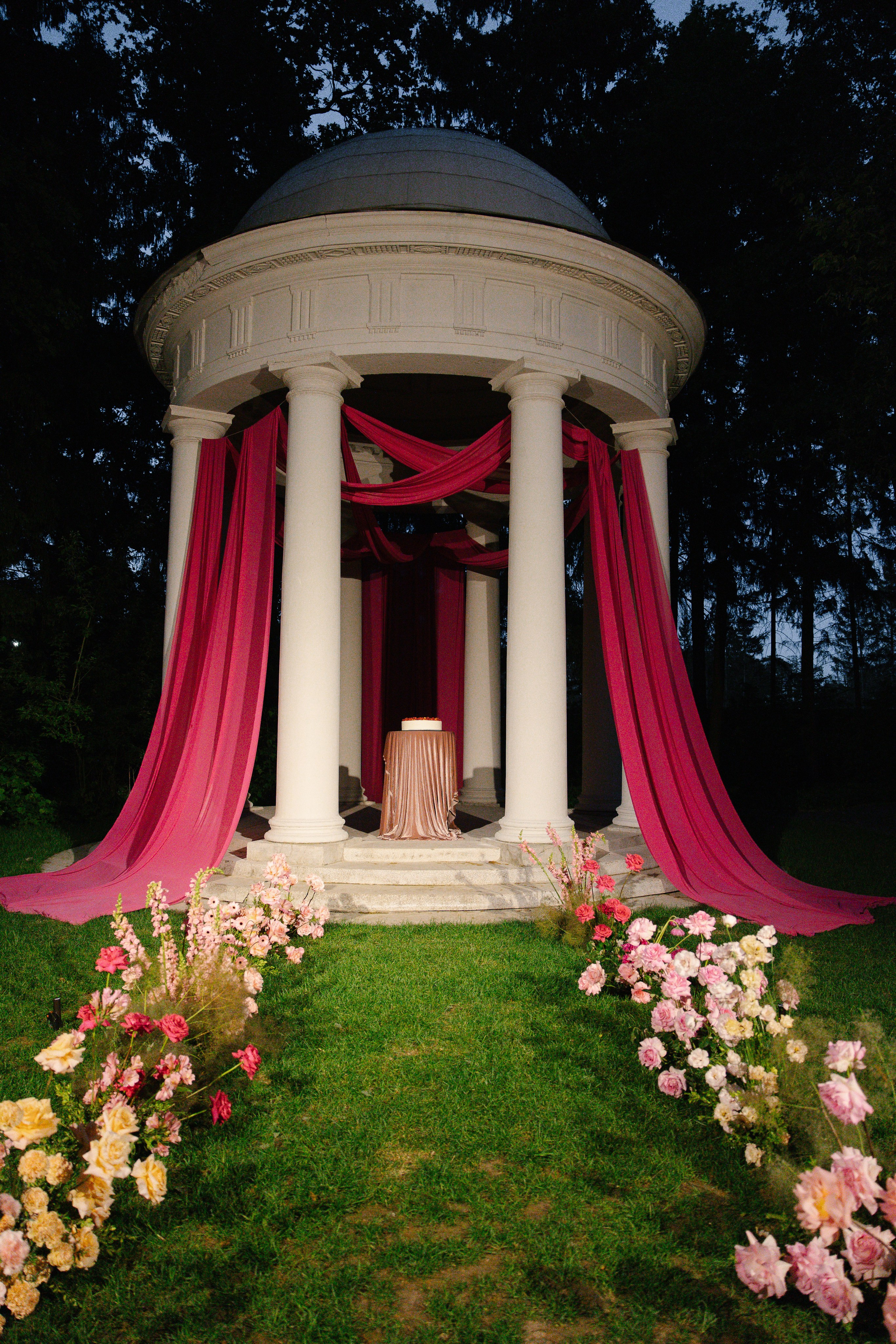 Максим и Александра. Свадебный фотограф Полина Панина