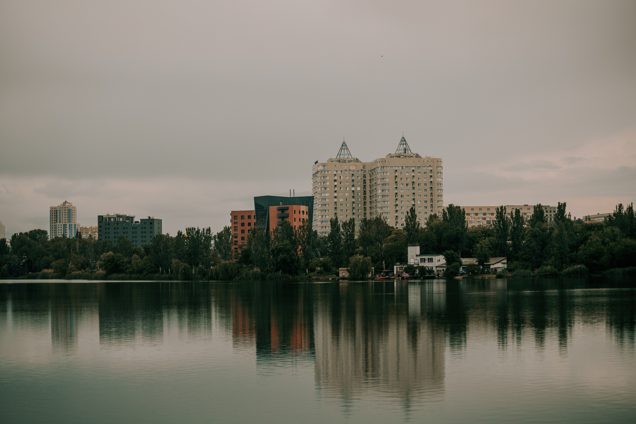 Город вокруг меня. Фотограф. Пейзажи, макро, портреты. Город Енакиево, без границ в съёмке