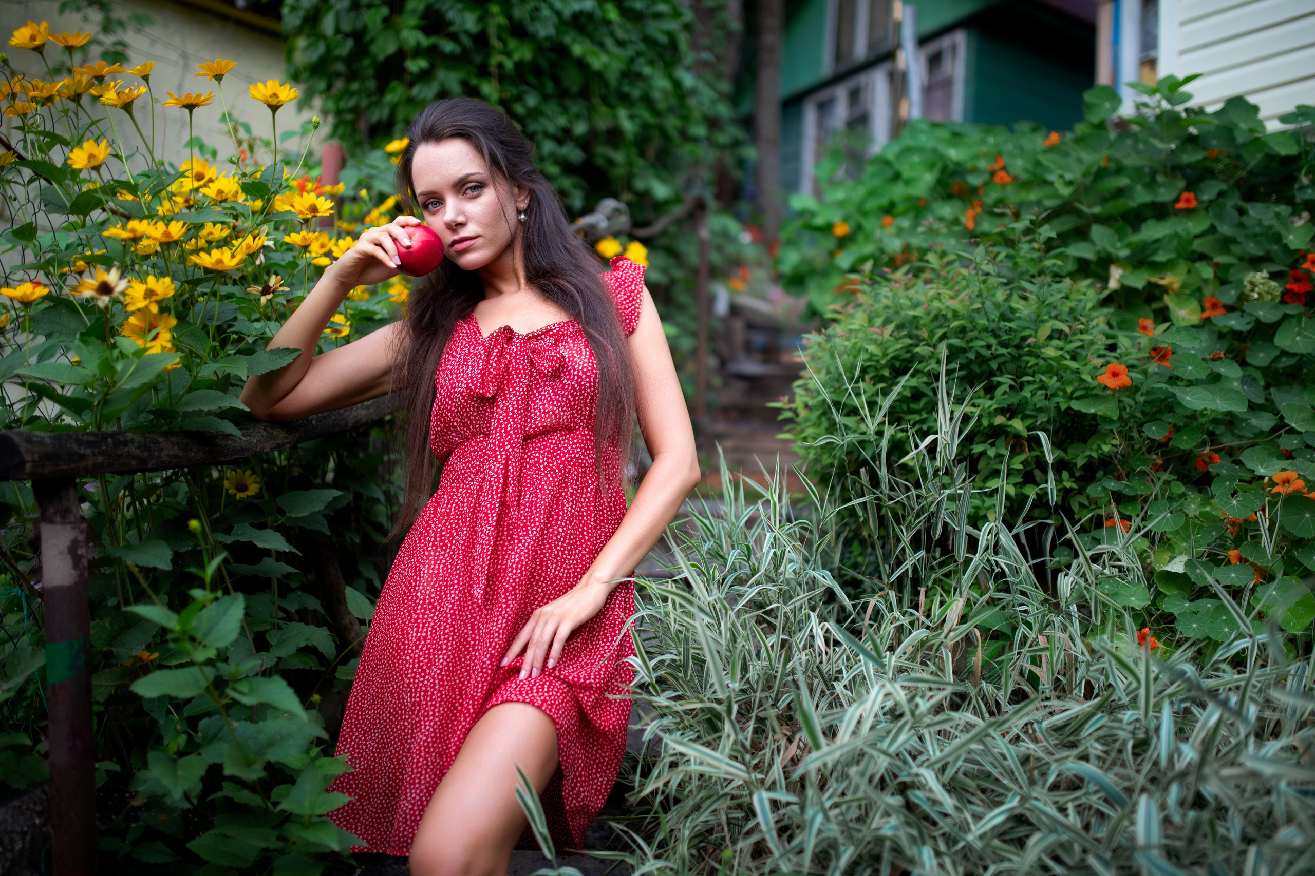 Съемка с Екатериной на рассвете на берегу реки