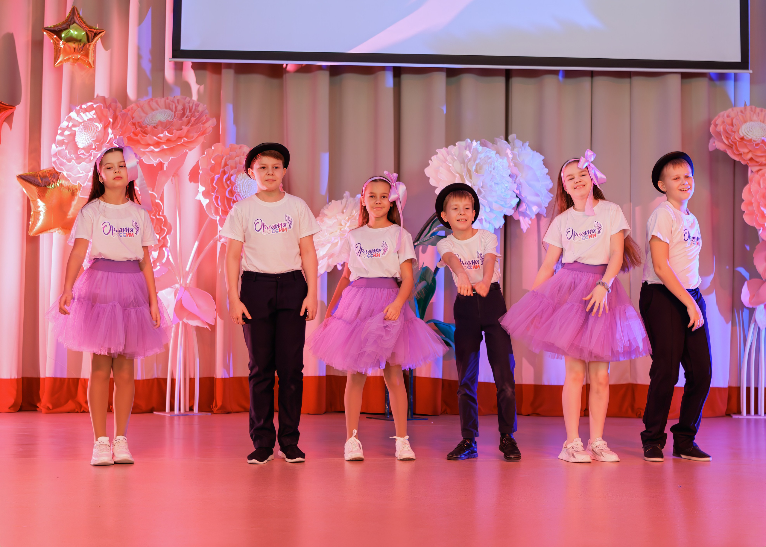 Подготовка к конкурсу «Поющие Орлята». Выпускные альбомы и школьный фотограф в Подольске, Троицке, Щербинке, Москве и Московской области