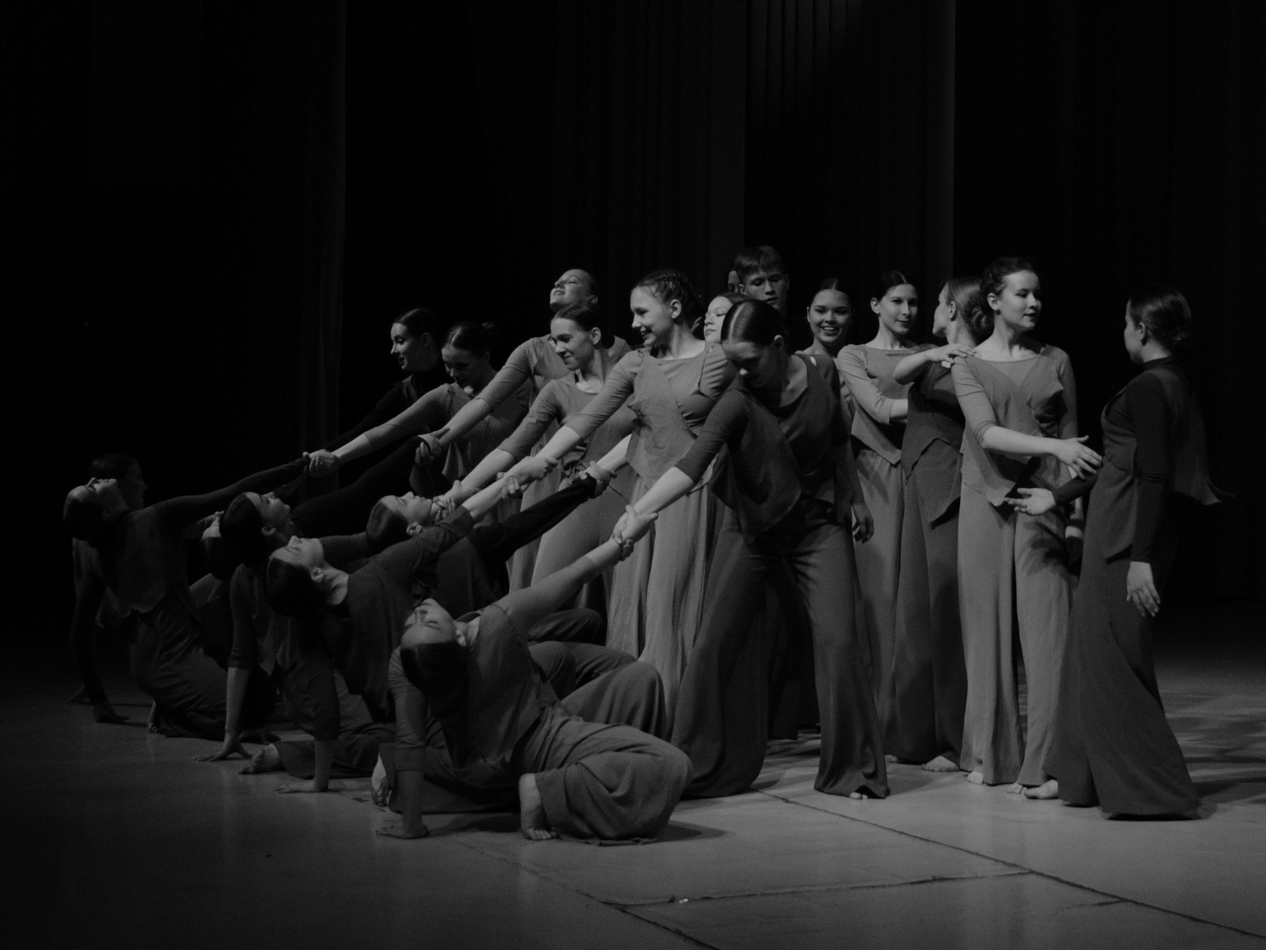 Танцевальный ансамбль Эриданс. Фотограф в Челябинске