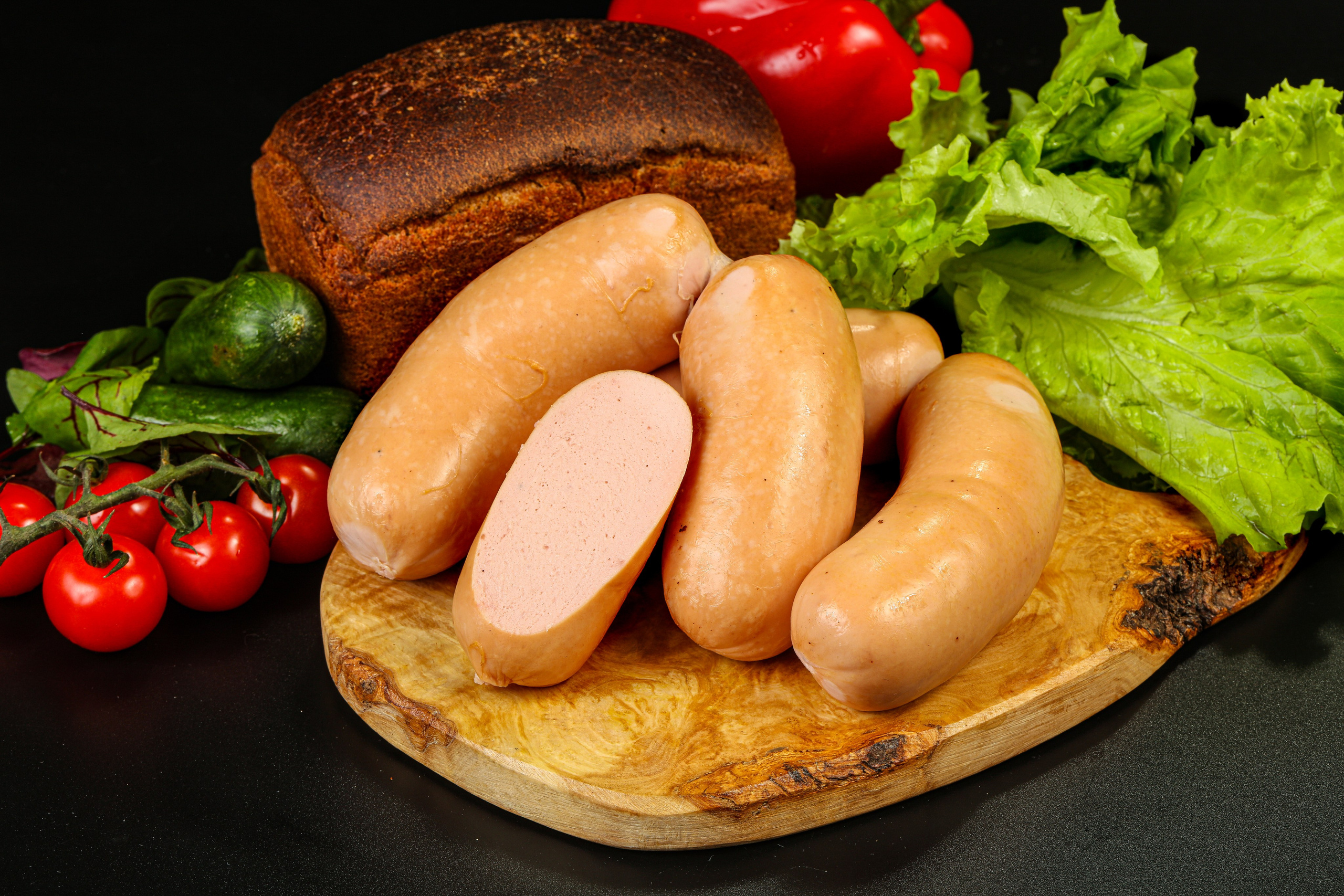 Колбасы и мясная продукция. Фуд-фотограф Андрей Старостин — съемка еды в Москве. 9000 руб. в час