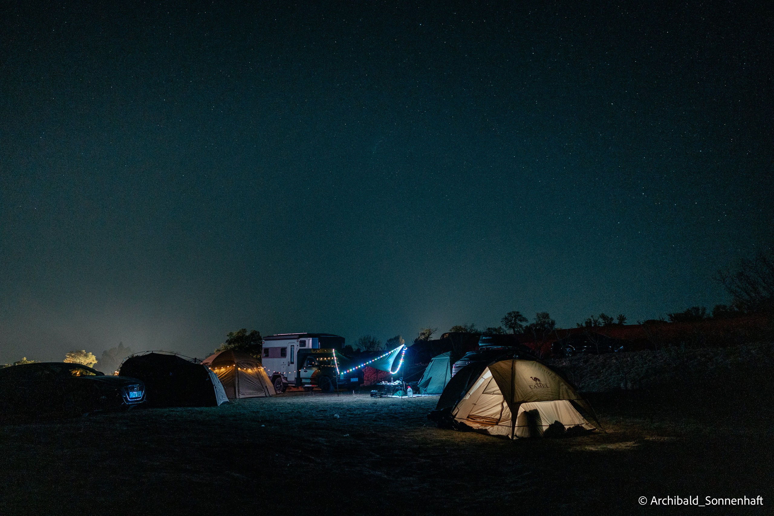 Auto-trip to Datong, Camp. Photographer in Guangzhou, China. Archibald Sonnenhaft