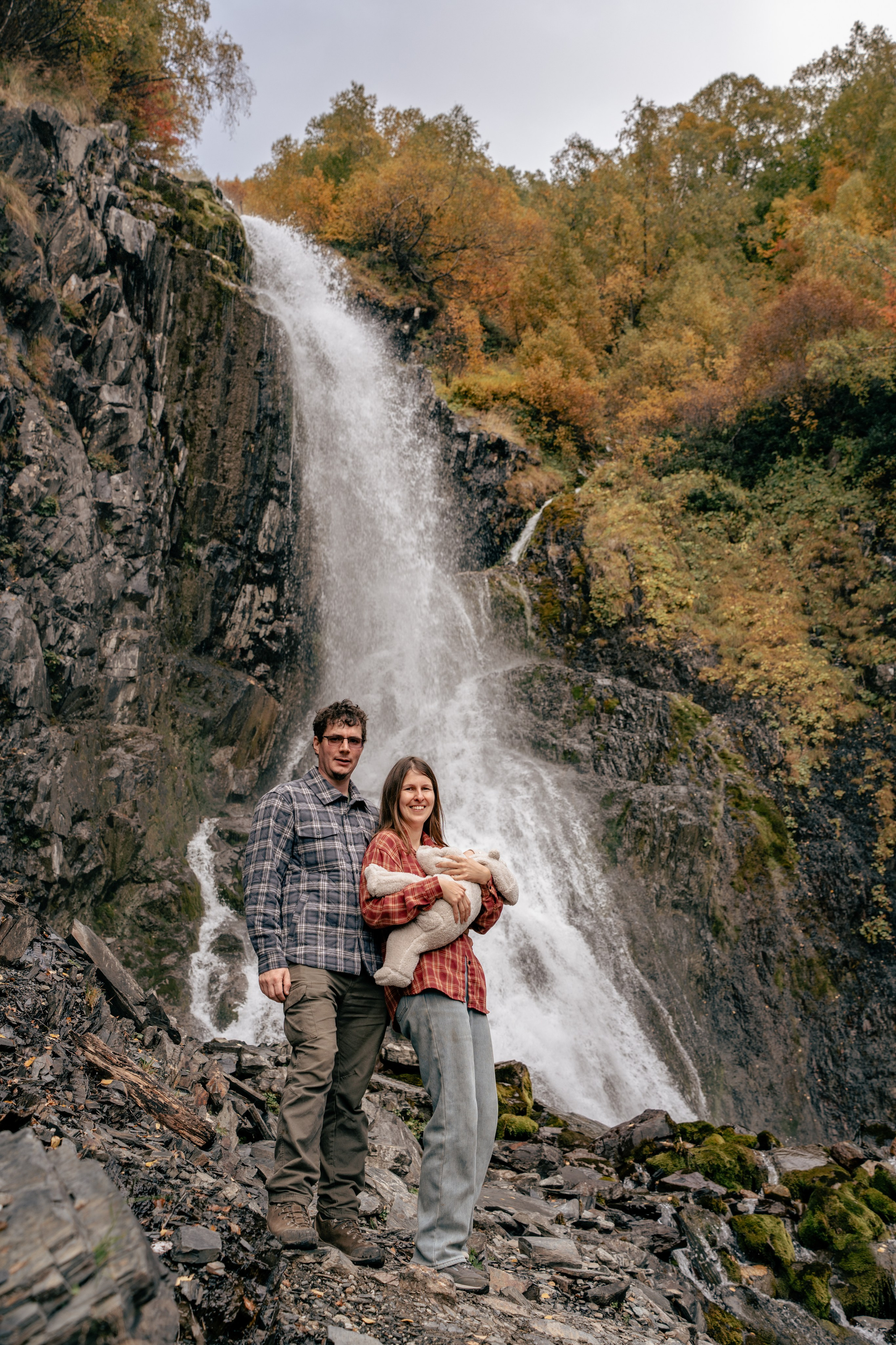 Семейная фотосессия в Домбае. Фотограф КМВ|ГОРЫ Пятигорск Железноводск Ессентуки Кисловодск Домбай Архыз Эльбрус