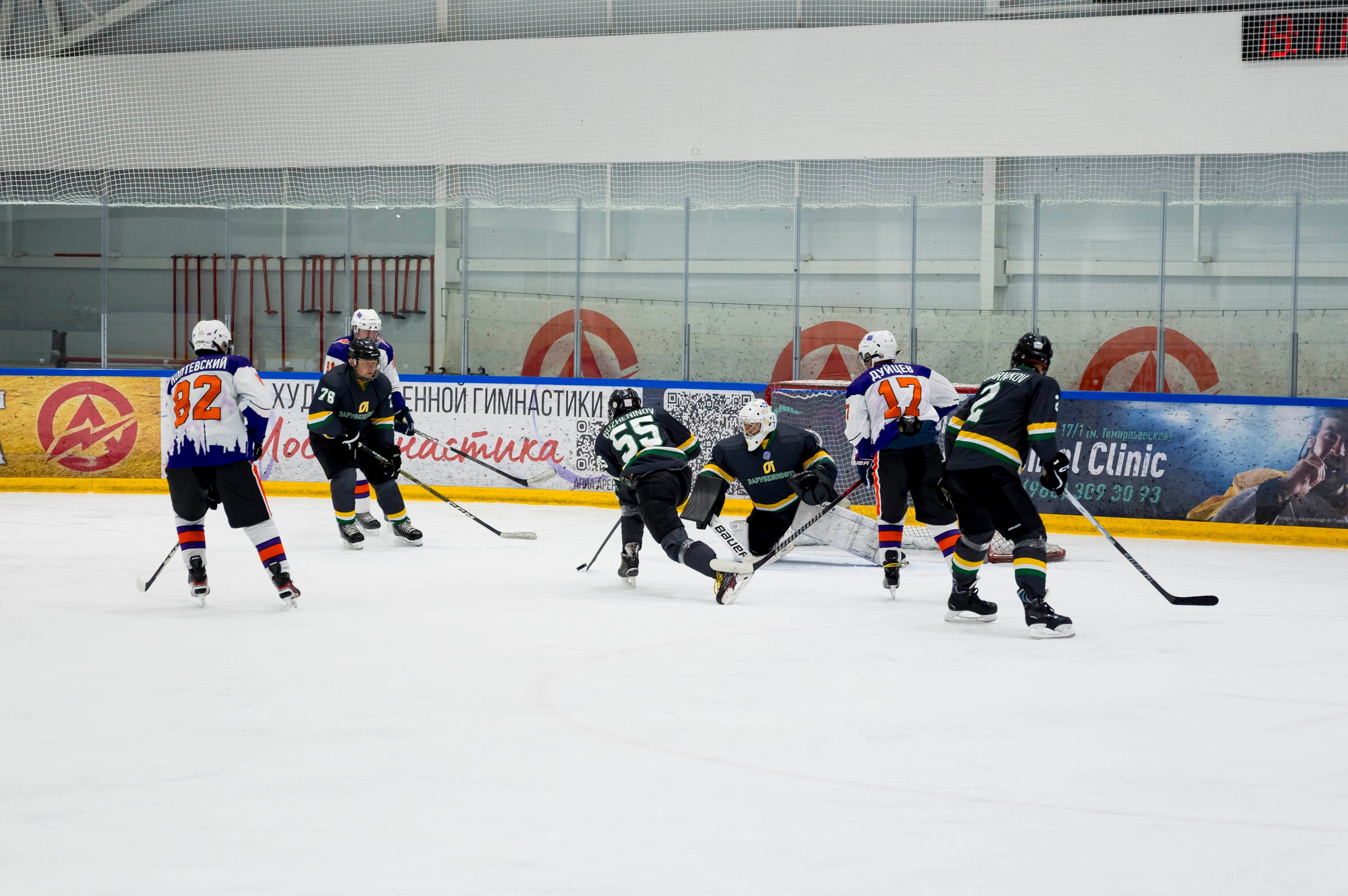 Хоккейный матч корпоративной команды Зарубежнефть. Репортажный фотограф и видеограф Слава Думчев. Тимбилдинги, отчетники, корпоративы
