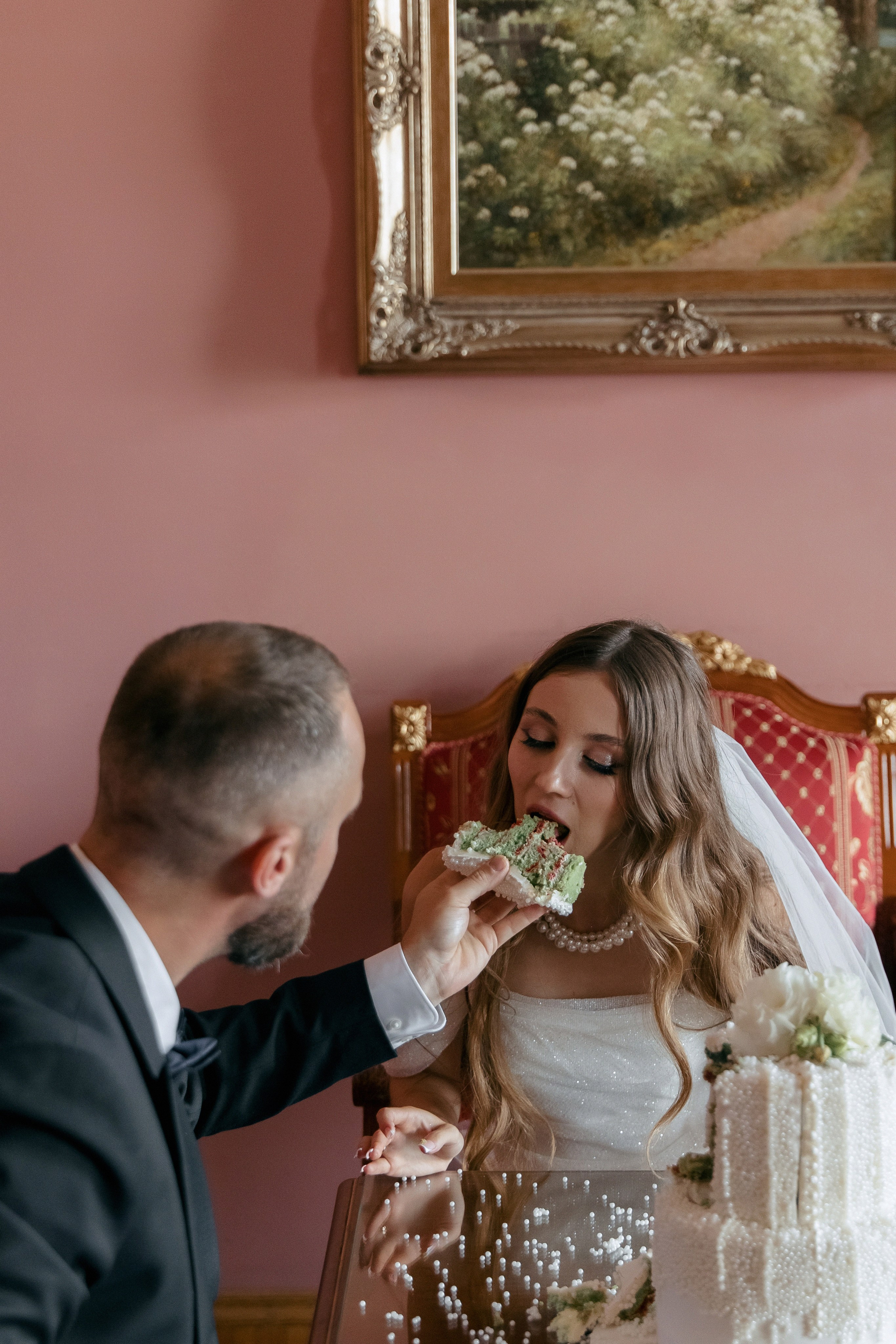 Анна и Никита: отель Националь. Свадебный фотограф Москва