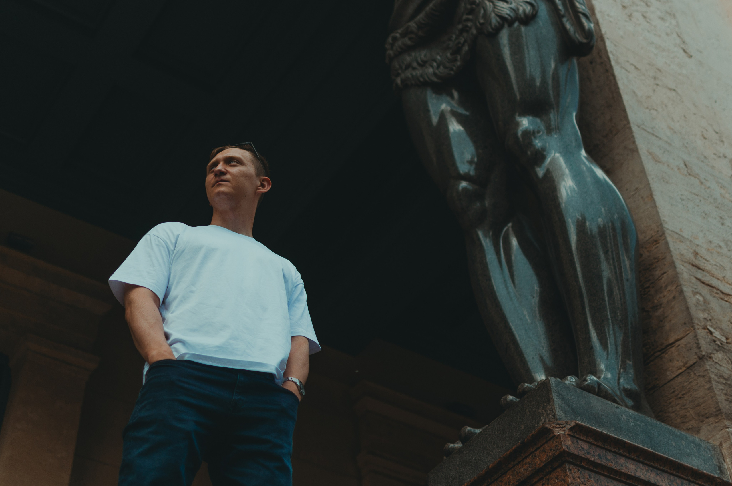 Владимир. MILATE — выпускные альбомы, фотосессии и видео в Москве