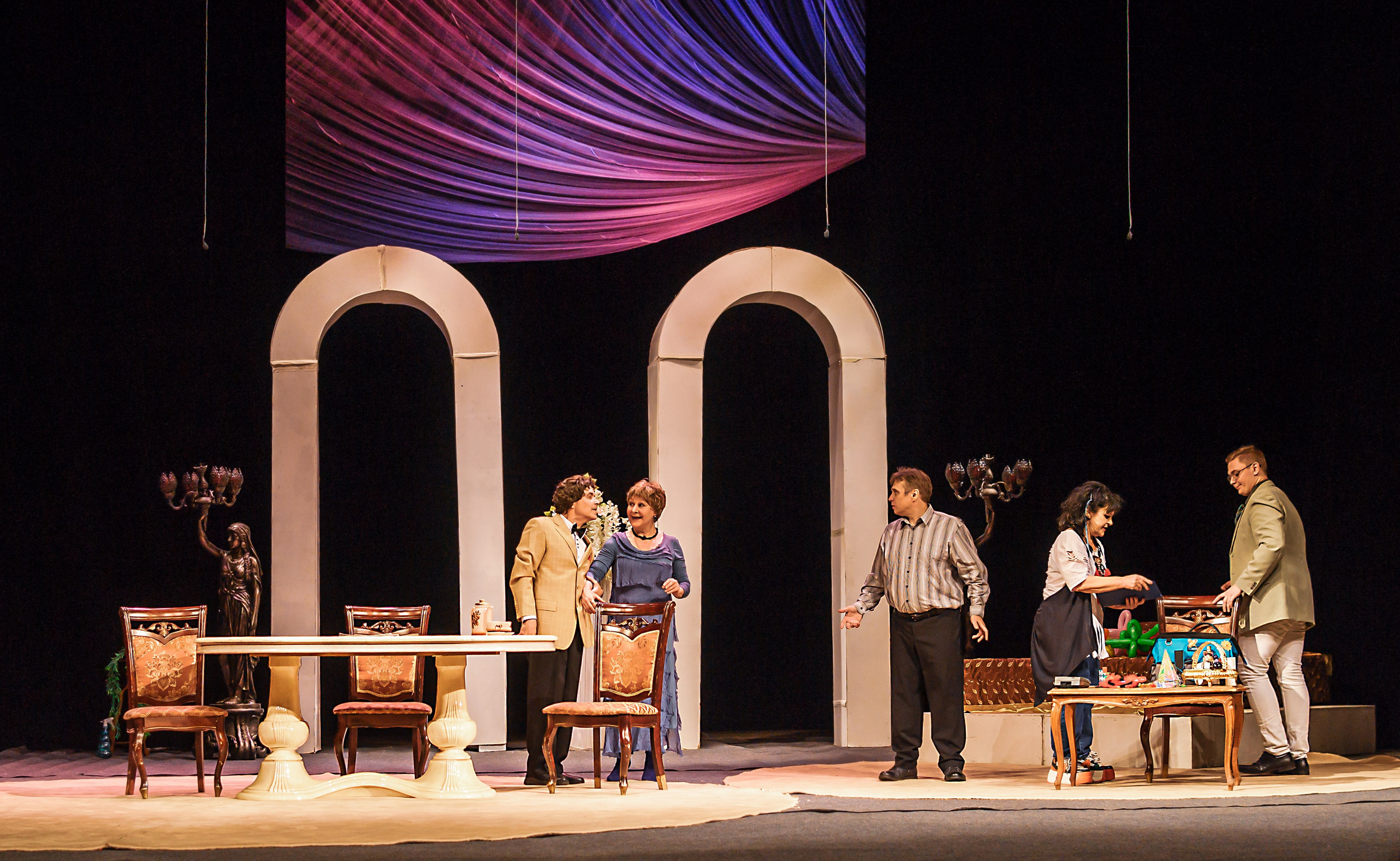 Знойные мамочки. Съемка спектакля. Предметный и контентный фотограф в Москве и Зеленограде Анастасиевская