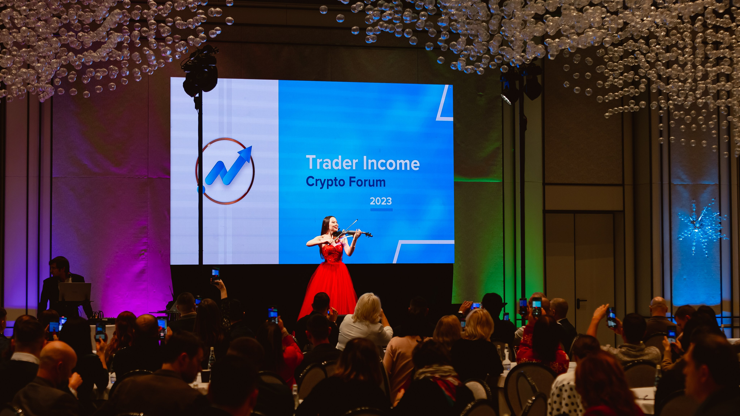 Криптофорум «Trader Income». Фотограф Егор Сухов