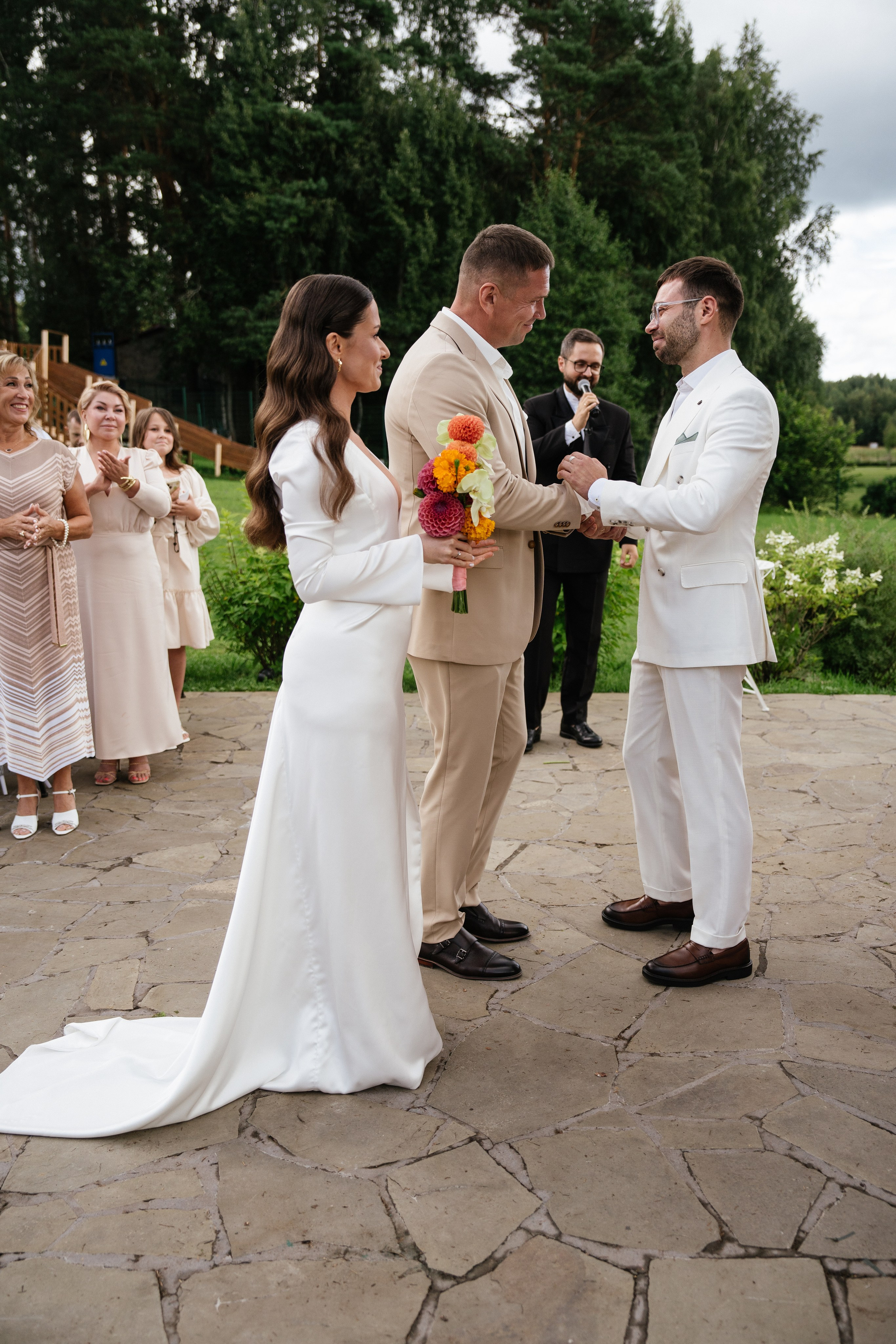 Валерия & Павел. Яркая свадьба в стиле модерн на природе. Свадебный фотограф организатор в Санкт-Петербурге Ассоль Опарина
