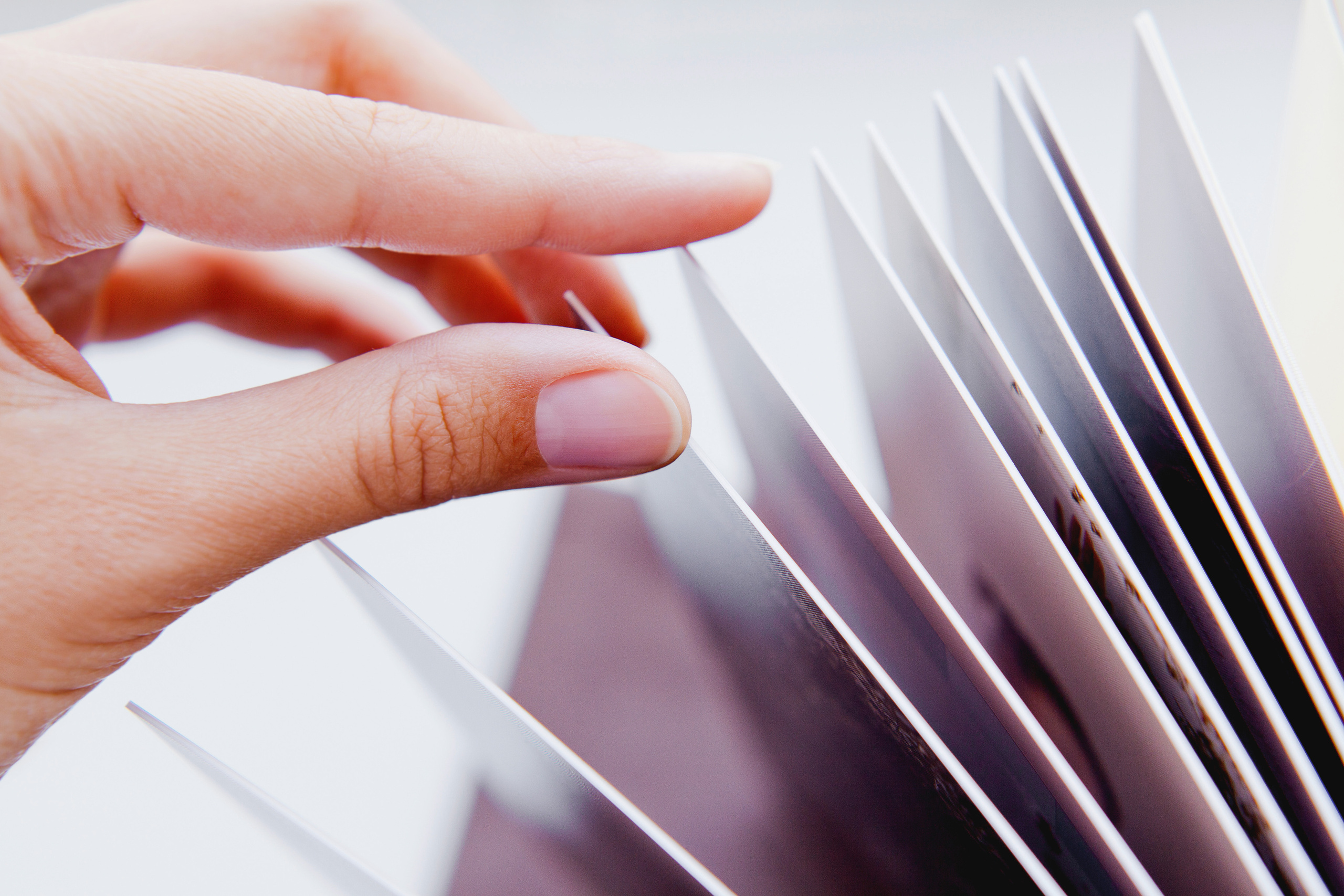 Свадебная фотокнига в обложке из натуральной кожи. Свадебный и семейный фотограф Константин Аксёнов, Москва