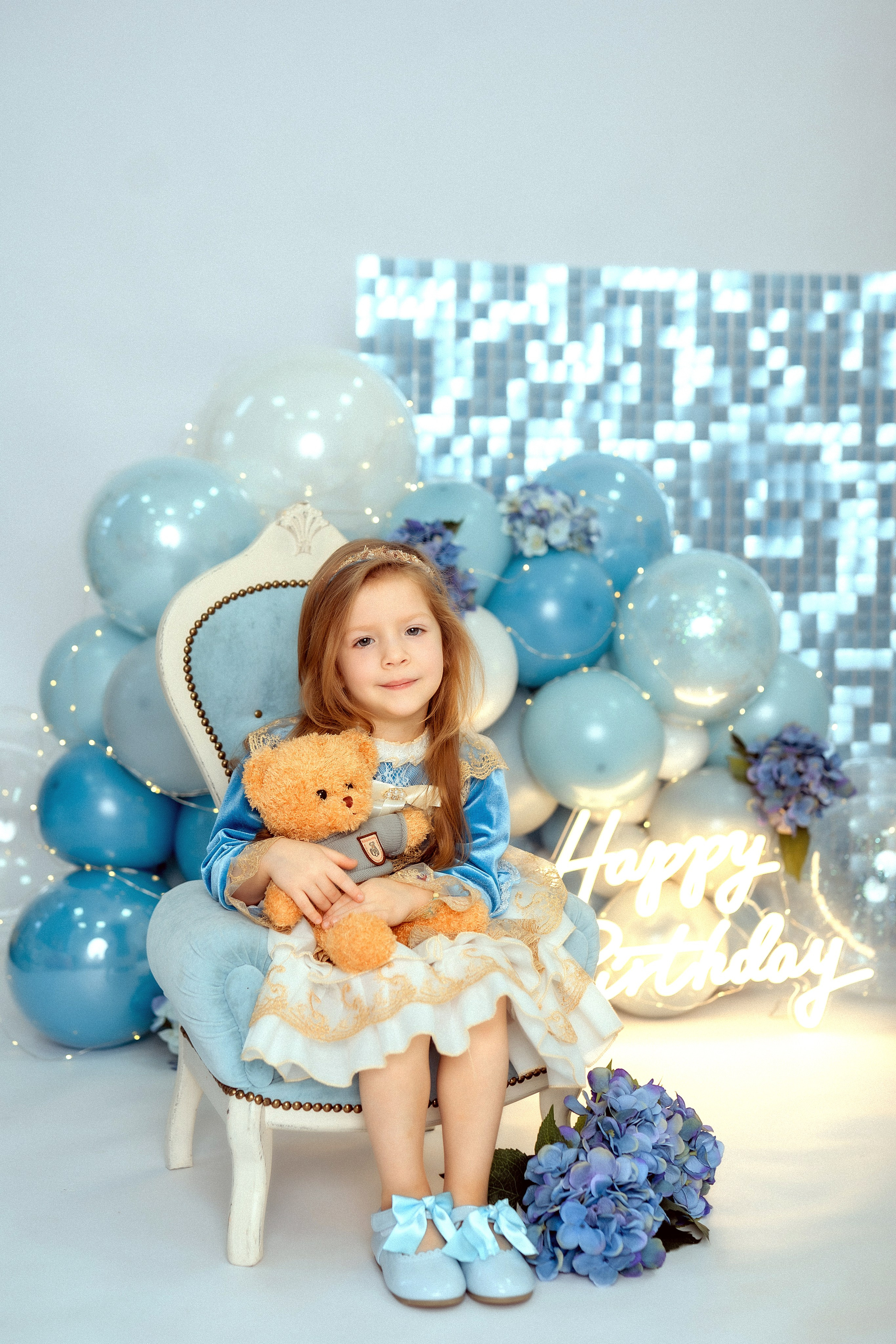 Классика для девочек. Детский и семейный фотограф в г. Ачинск Надежда Мелиоранская