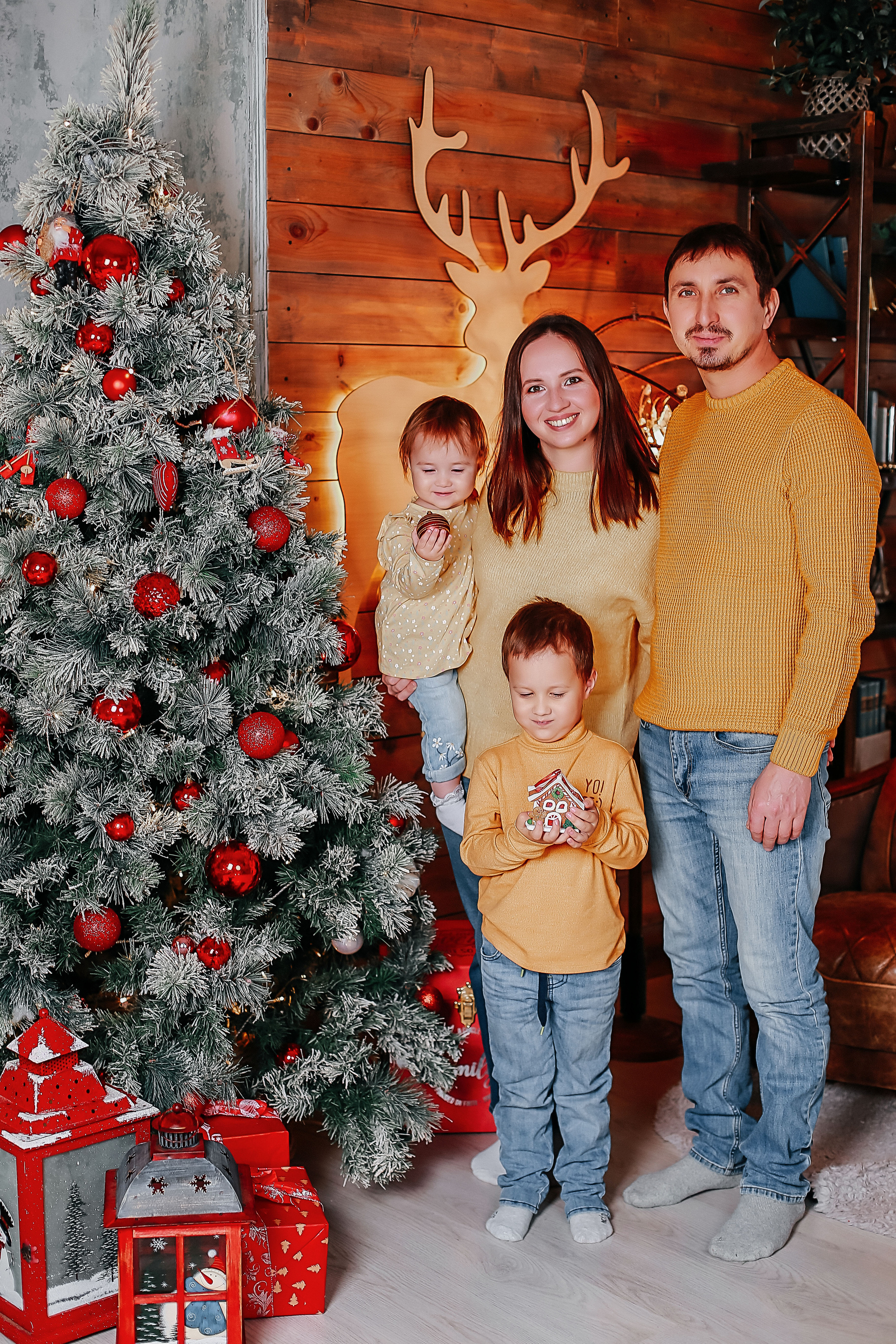 Новогодняя фотосессия в студии Флоренция. Иванова Ирина Свадебный и семейный фотограф г. Уфа