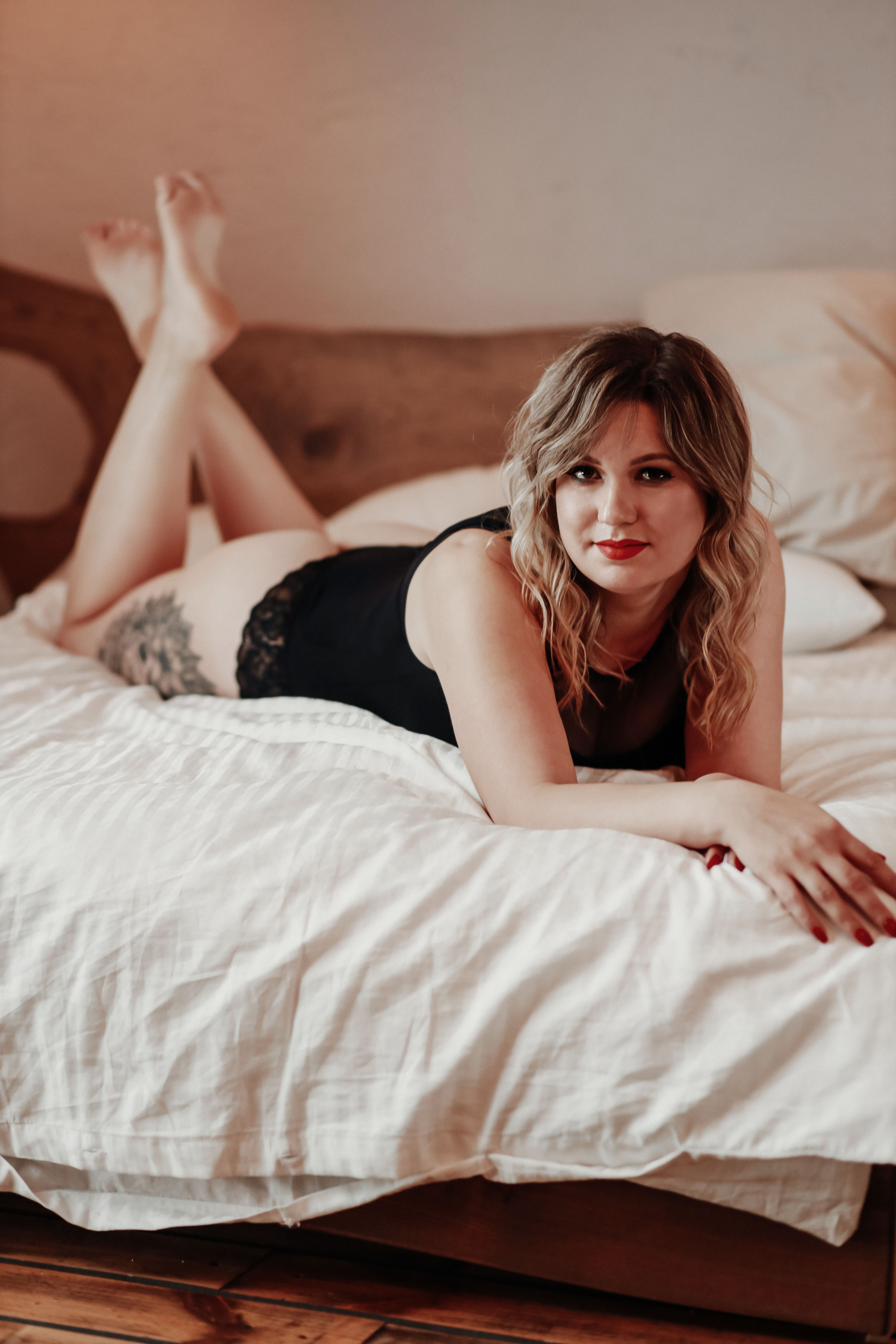 Съемка в стидуи Монохром. Иванова Ирина Свадебный и семейный фотограф г. Уфа