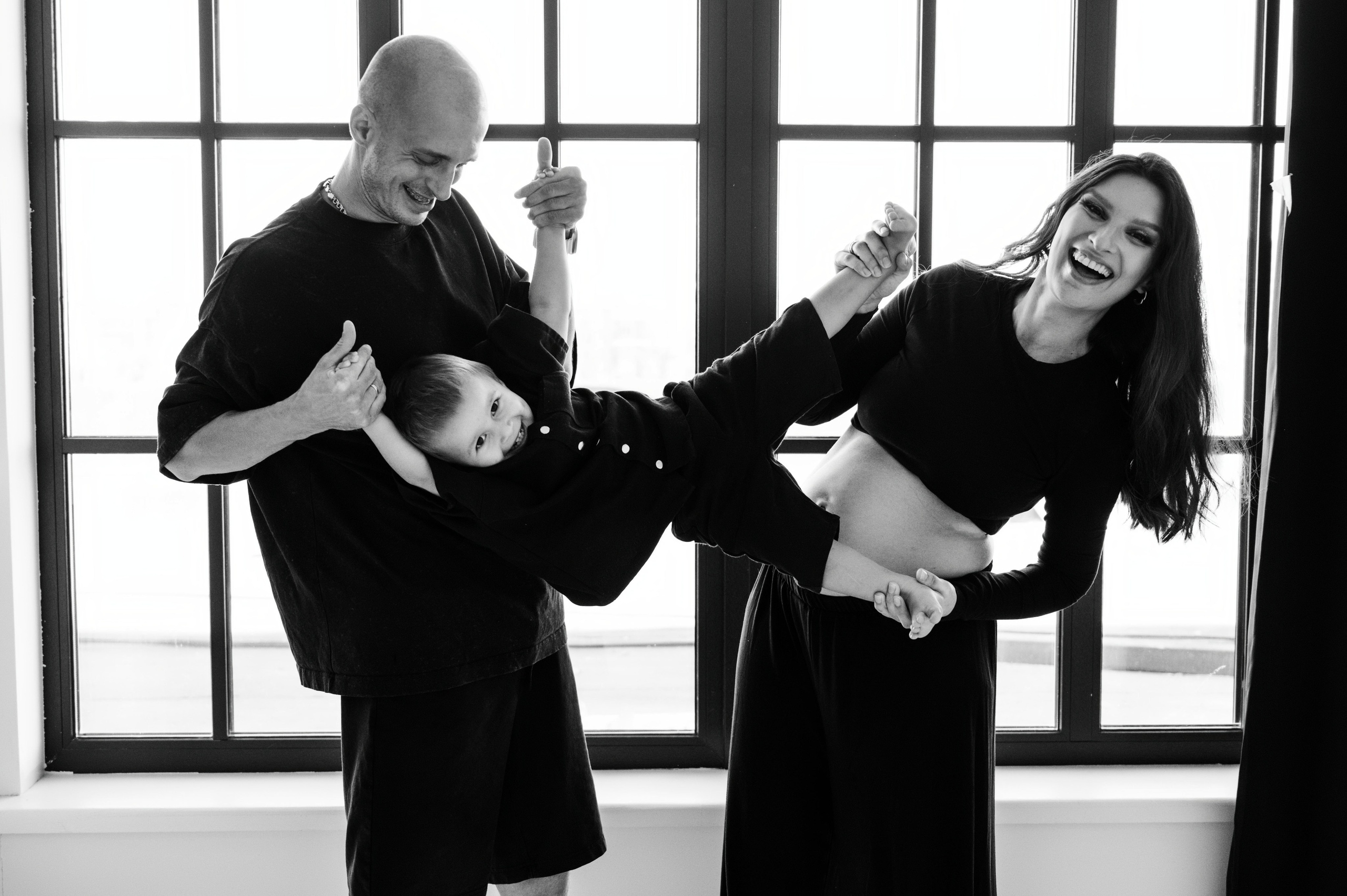 Кристина. Профессиональный фотограф беременности в СПБ. Стильные фотосессии беременности в стиле минимализм и классическая фотография