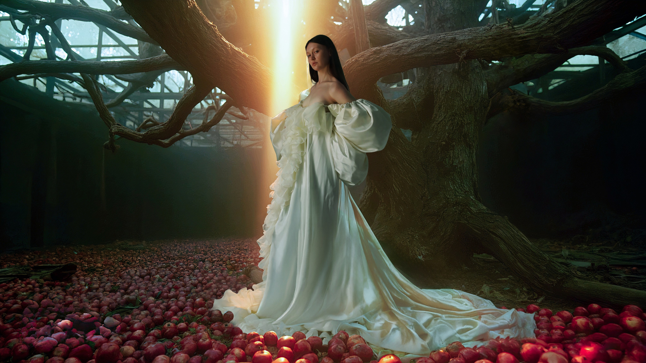 Elle China “The Last Bloom”. Elizabeth Marriott