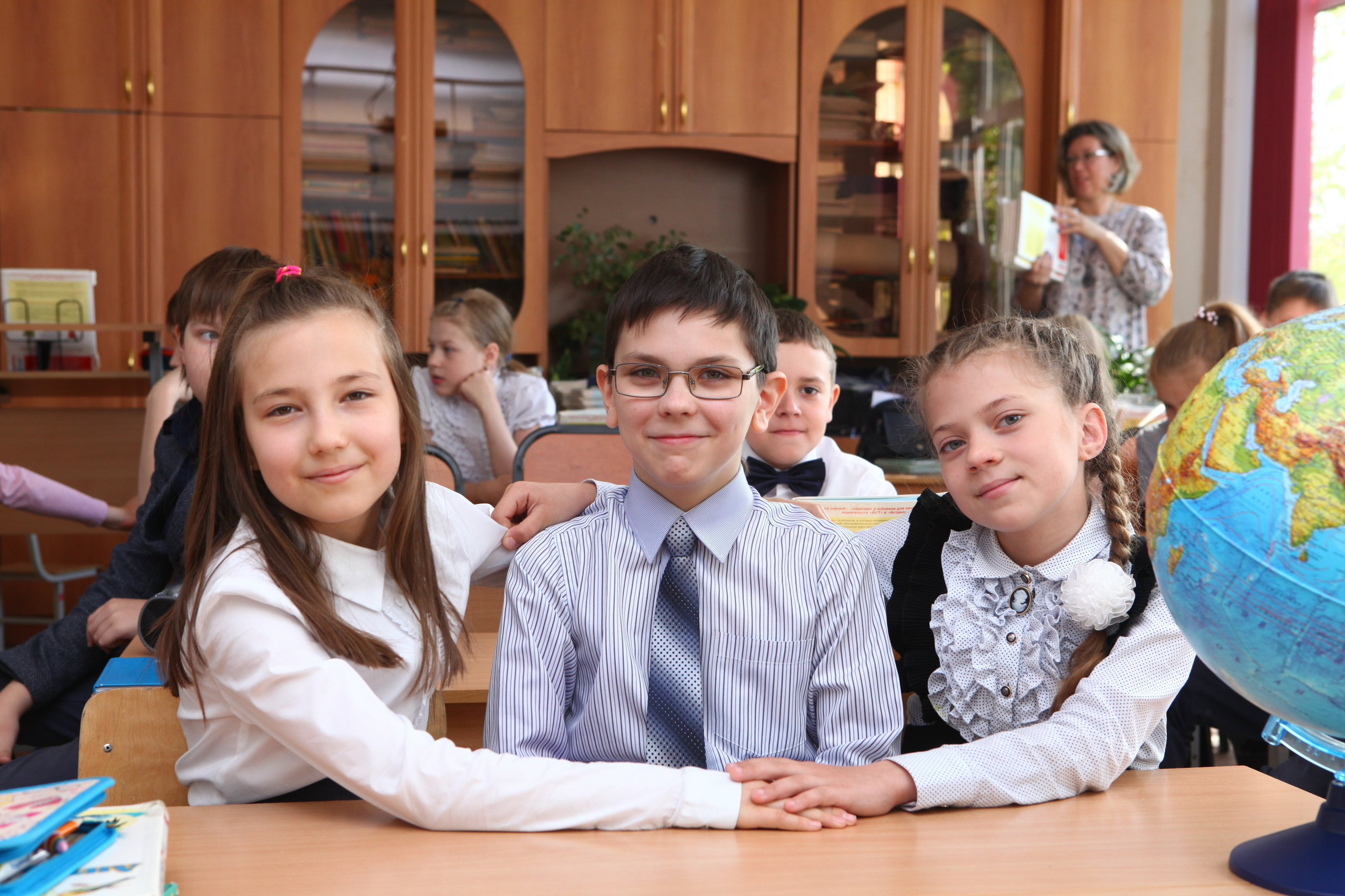 Школьный фотограф Мария Беккер, общие и портретные фотографии школа, д. Мария Беккер - фотограф: свадебный, семейный, детский