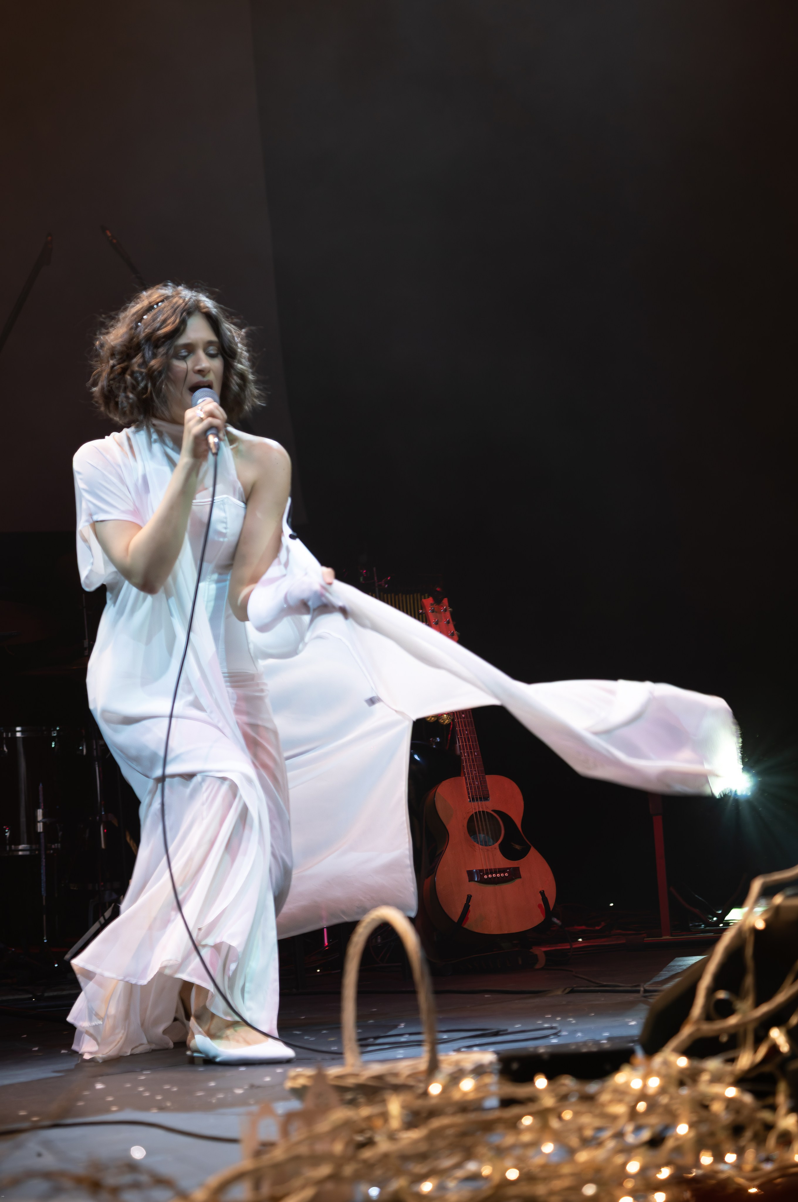 Женя Любич: Белый концерт 6 января 2026 года. Сайт фотографа Сергея Абрамова