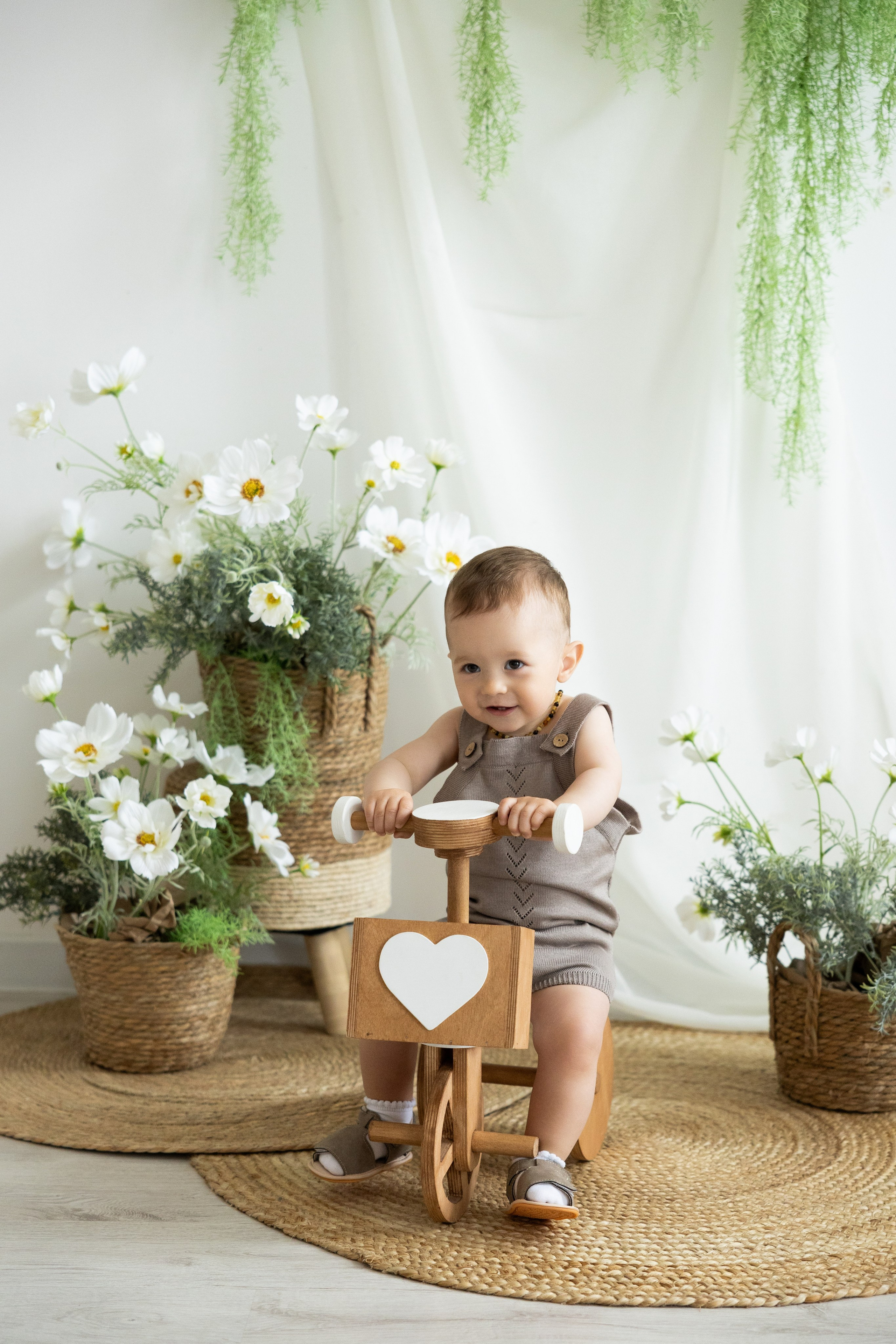 Эмиль 1 годик. Kharchenkotatianaweddingphoto