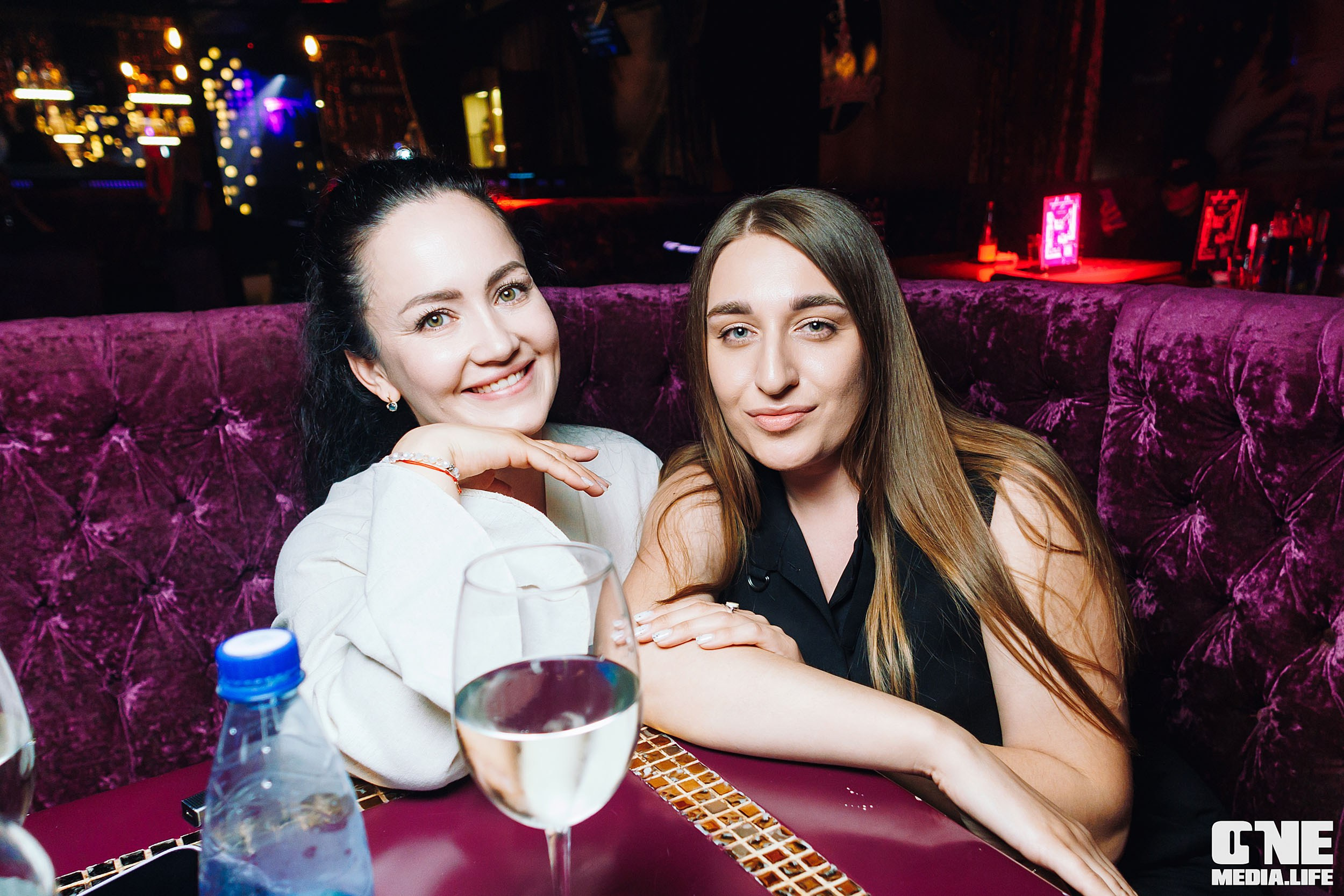 Фоторепортаж из караоке-клуба Эйфория. One Media Life: фоторепортажи, фотоотчеты с мероприятий и заведений