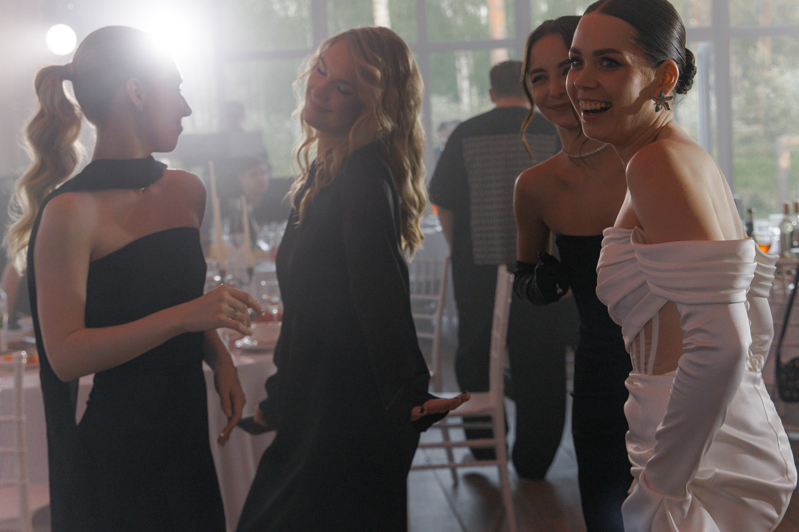 Свадьба в Ярославле — серия парк отель Мазай, выездная регистрация, кавер группа | Портфолио. Свадебный фотограф в Москве, Ярославле Виталий Квант