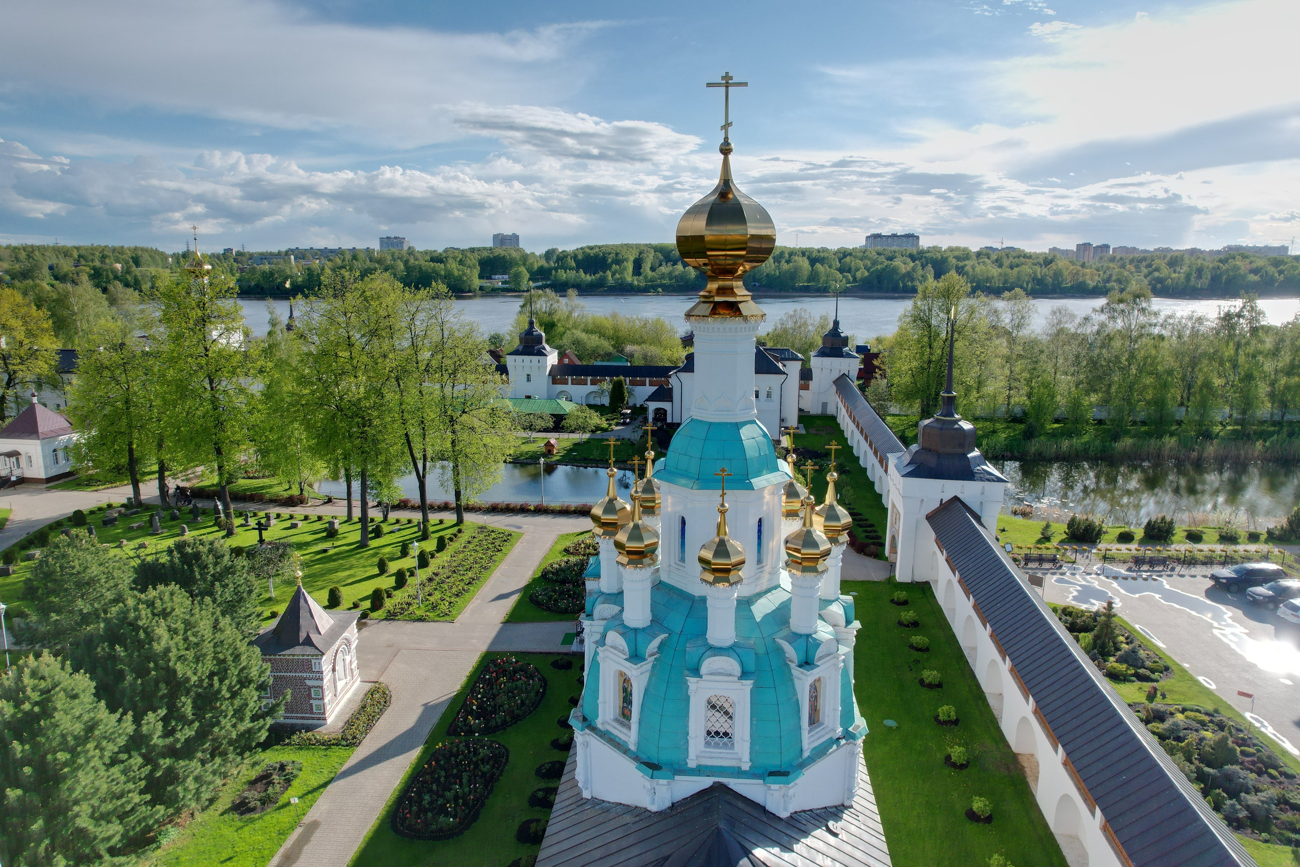 Аэросъёмка в Ярославле дрон квадрокоптер — портфолио Грибов Медиа. Фото и видеосъёмка в Ярославле | Грибов Медиа контент студия  — от 2500 ₽/час