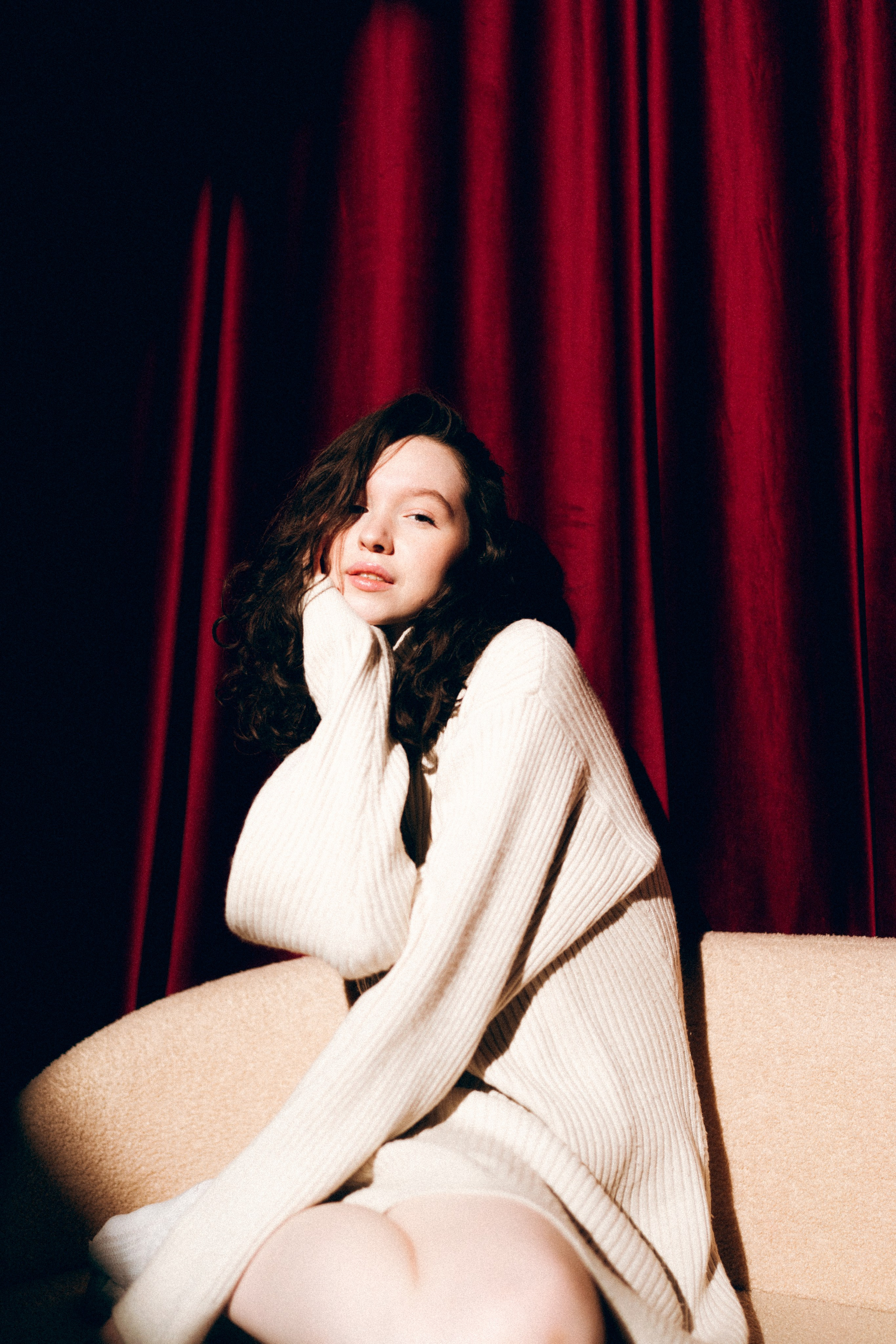 Аделя. Максим Яковлев — фотограф в Москве