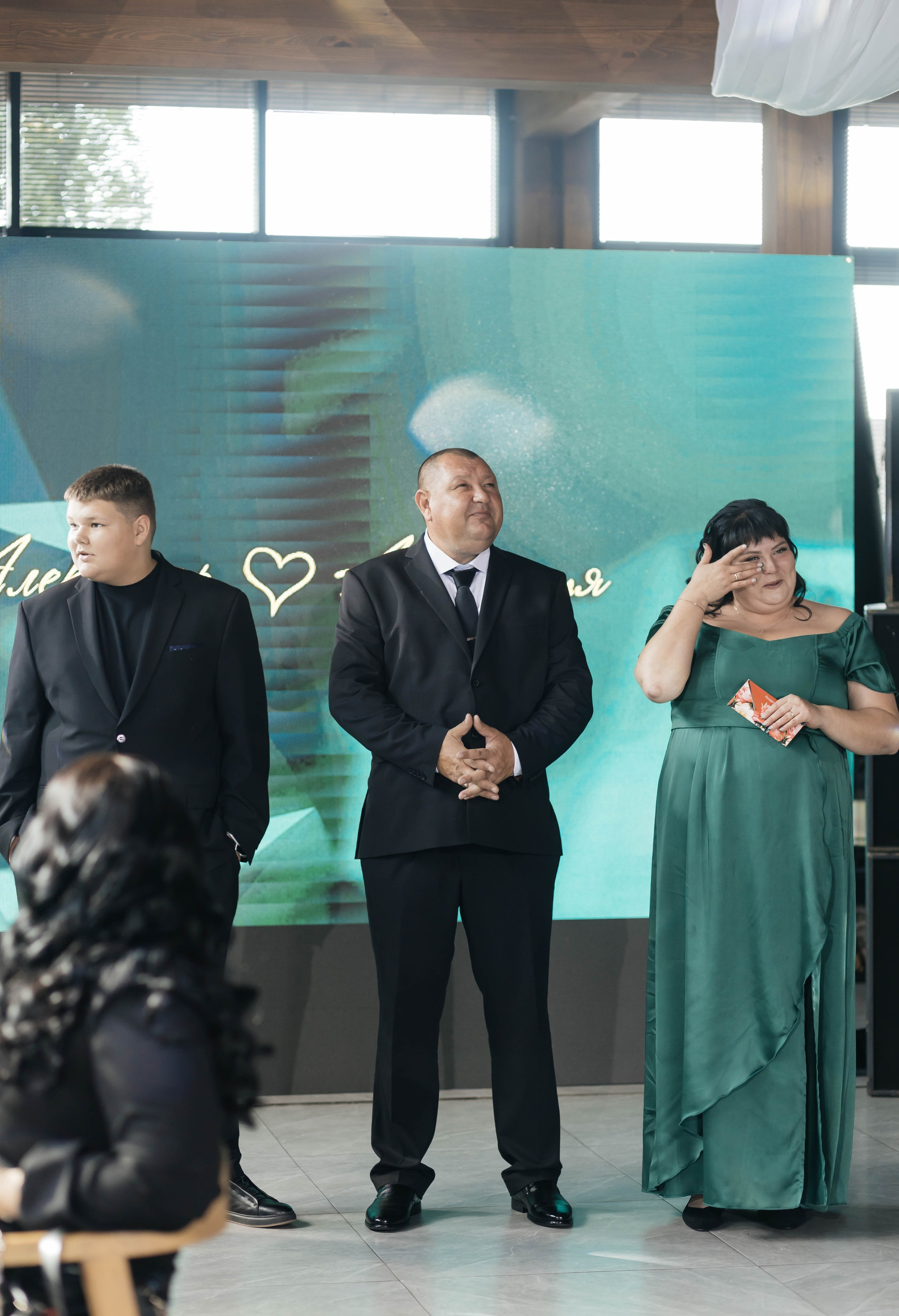 Свадебная история. Лесной Виладж. Свадебный и семейный фотограф Рассказова Виктория