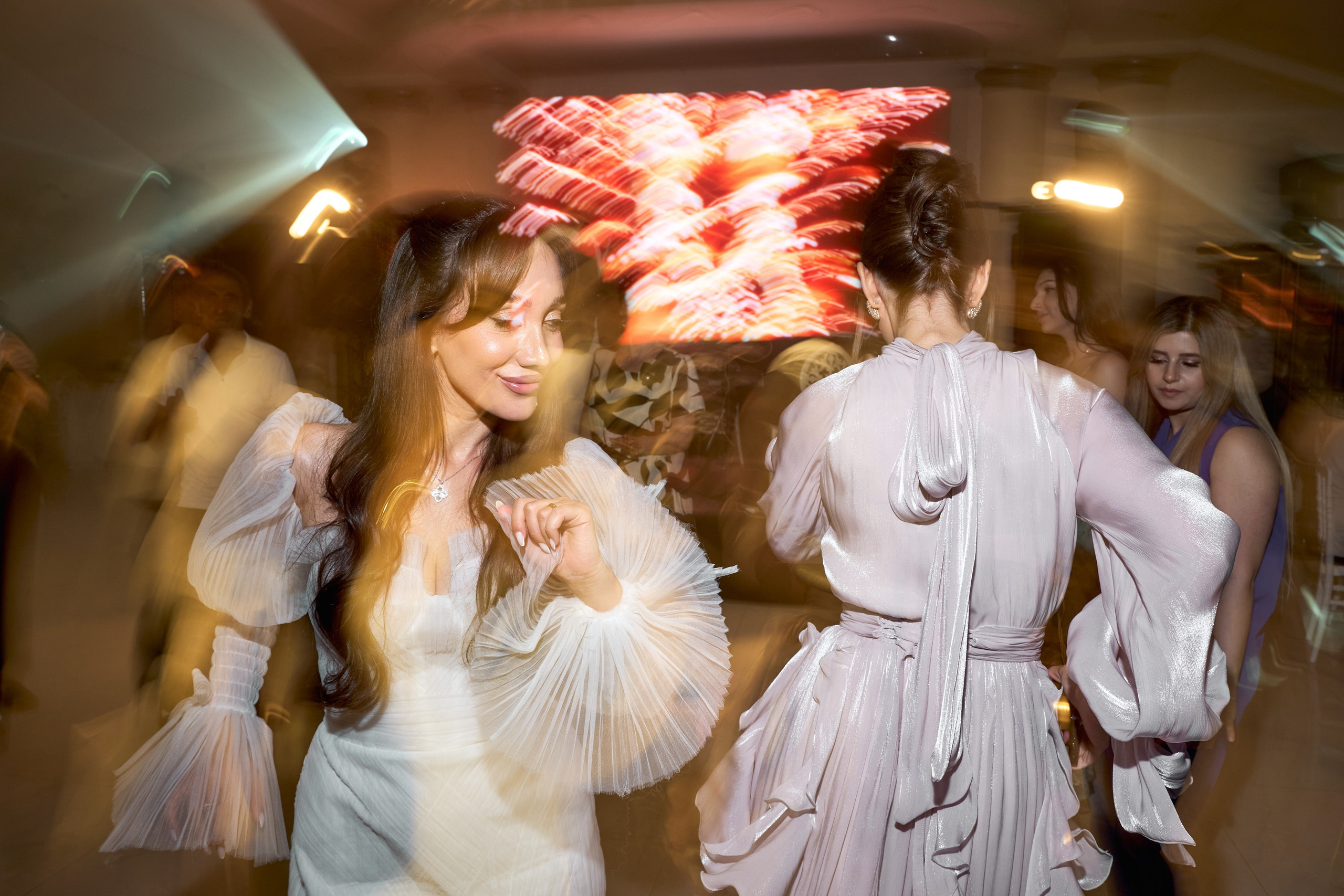 Сватовство в Краснодаре от лучших фотографов и операторов TWINS STUDIO. ТВИНС СТУДИО — лучшие свадебные фотографы и видеографы в Краснодаре