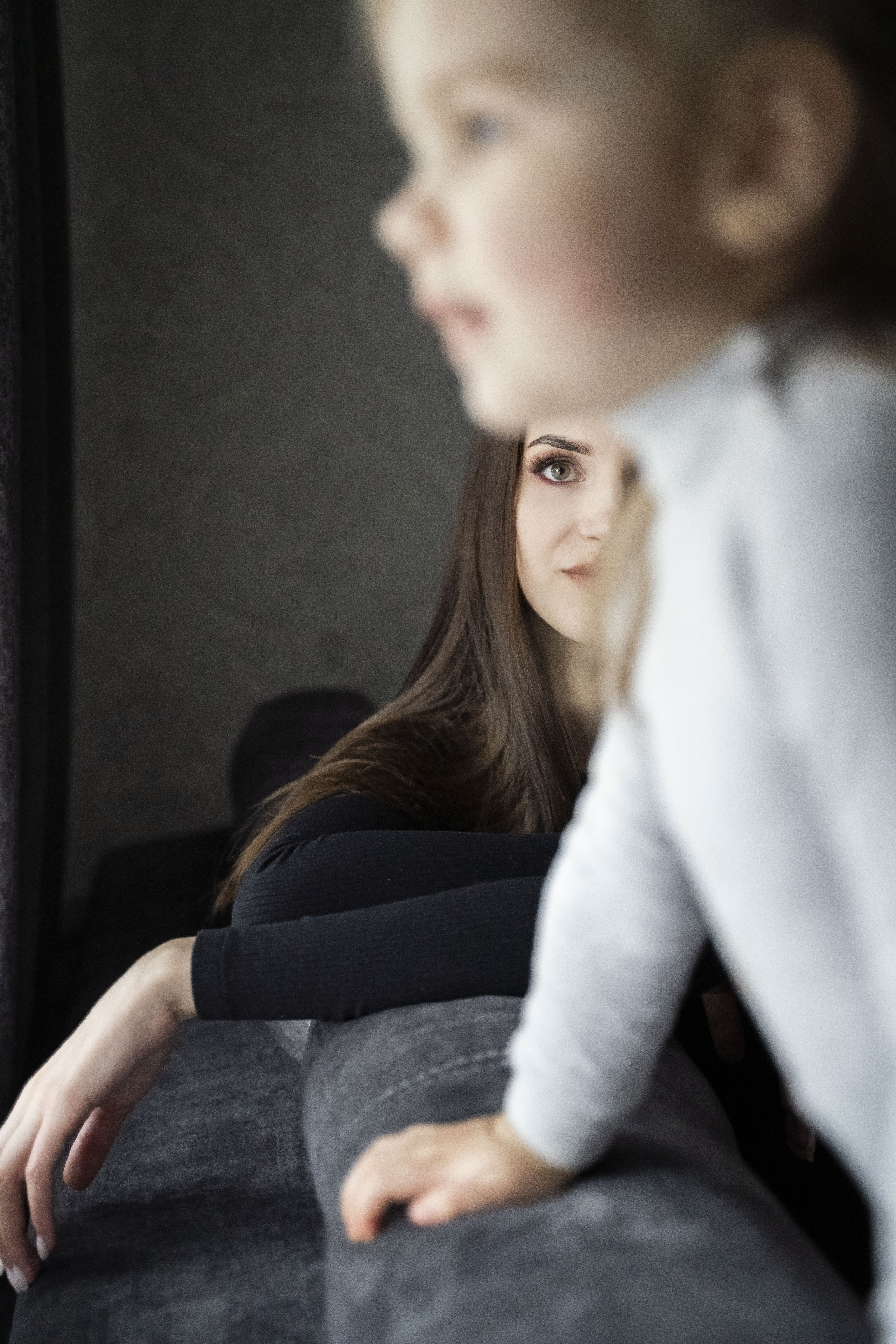 Юлия (домашняя фотосессия). Фотограф Вера Зверуго в Орле