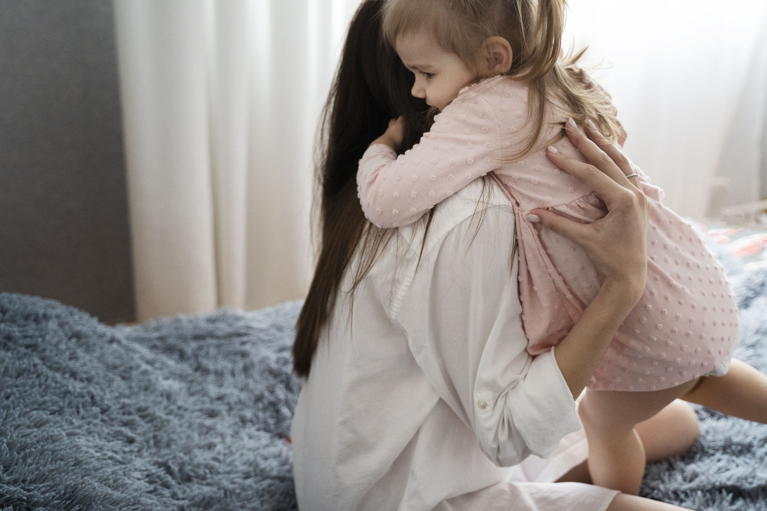 Юлия (домашняя фотосессия). Фотограф Вера Зверуго в Орле