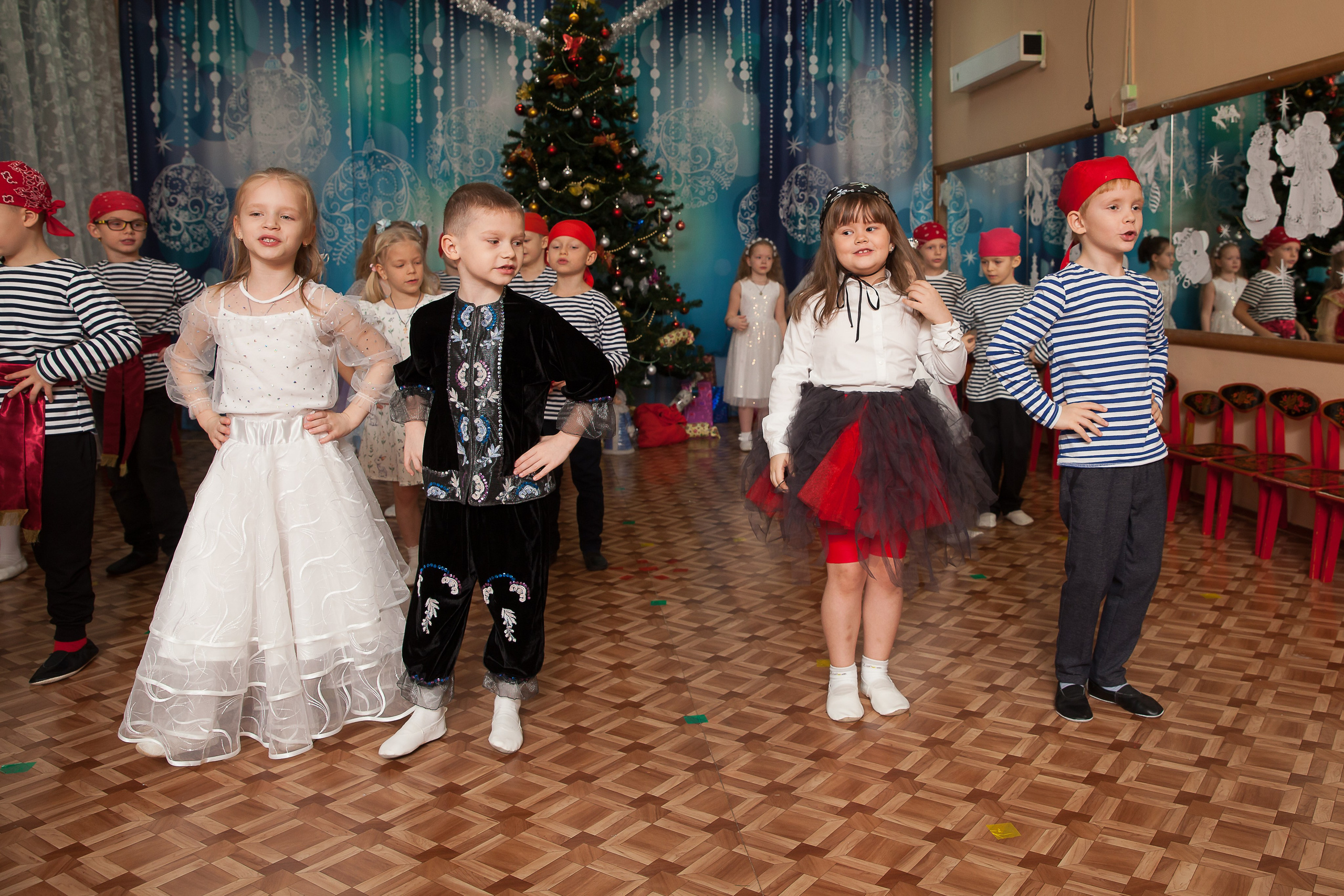 Новый Год 1508. Выпускные альбомы Москва. Фотограф Шукурова Кристина