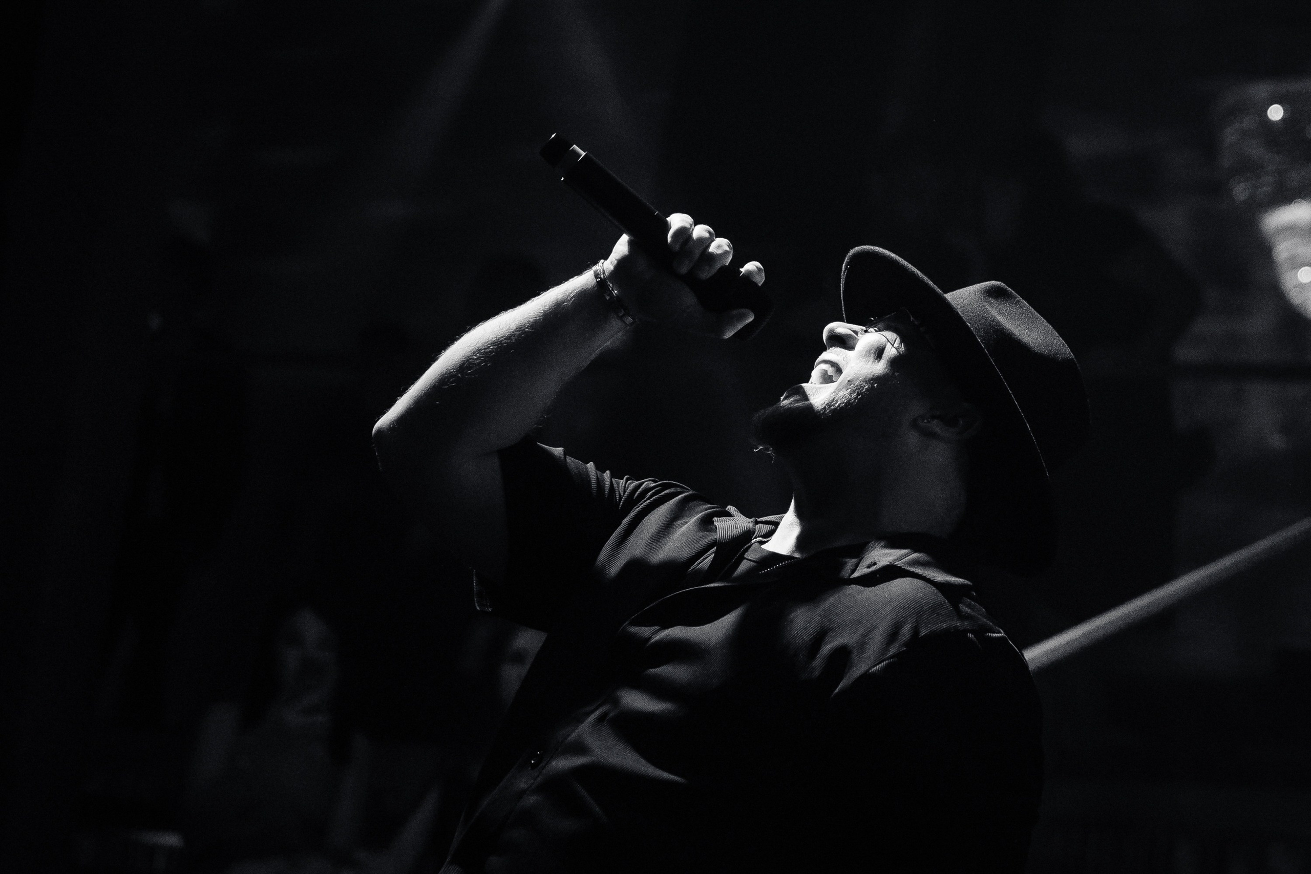 Клубный фотограф и nightlife-репортаж в Москве — Адам Черноуски. Событийный и портретный фотограф в Москве — Адам Черноуски