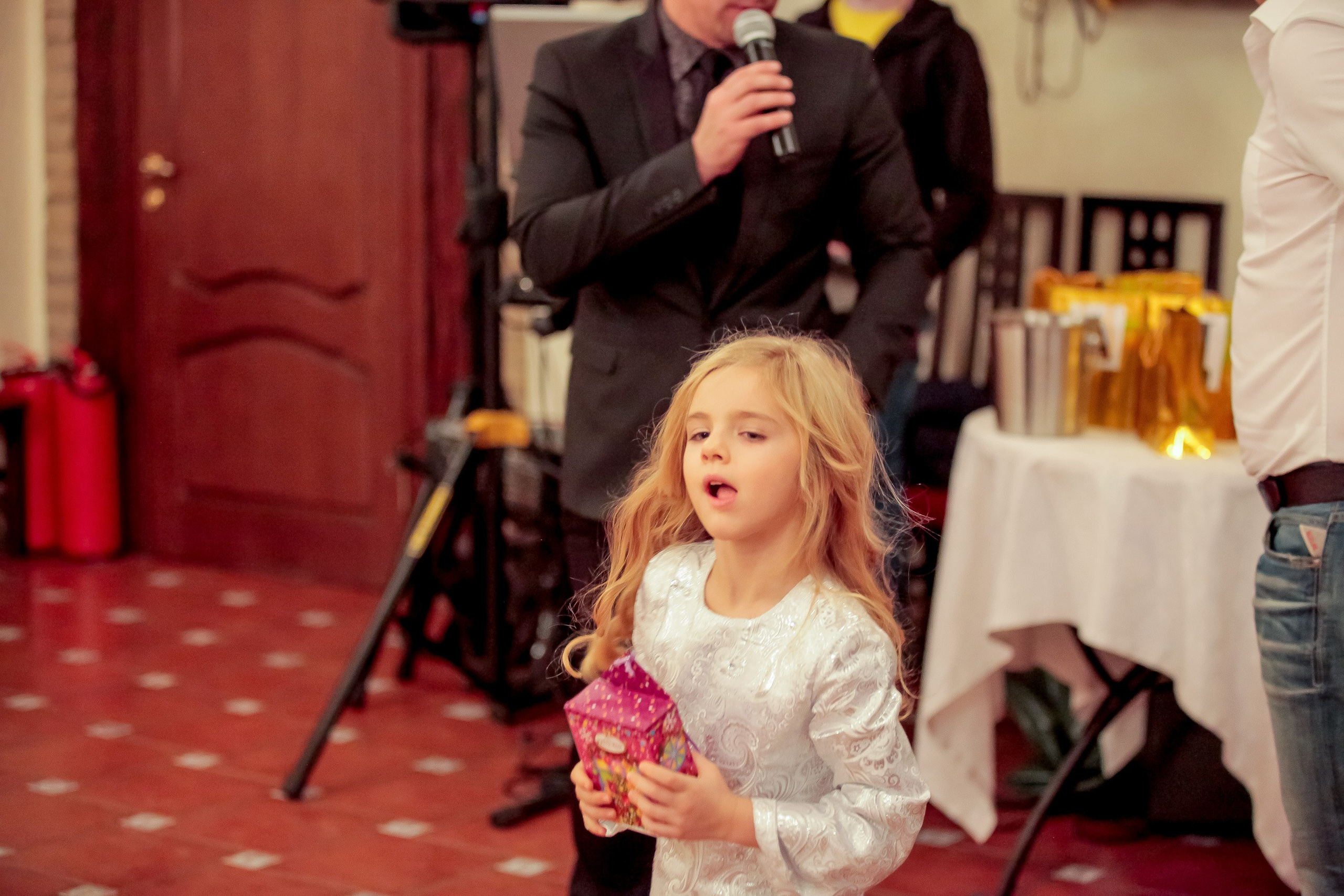 Корпоратив. Max Matvich and Victoria Basova are professionals in their field