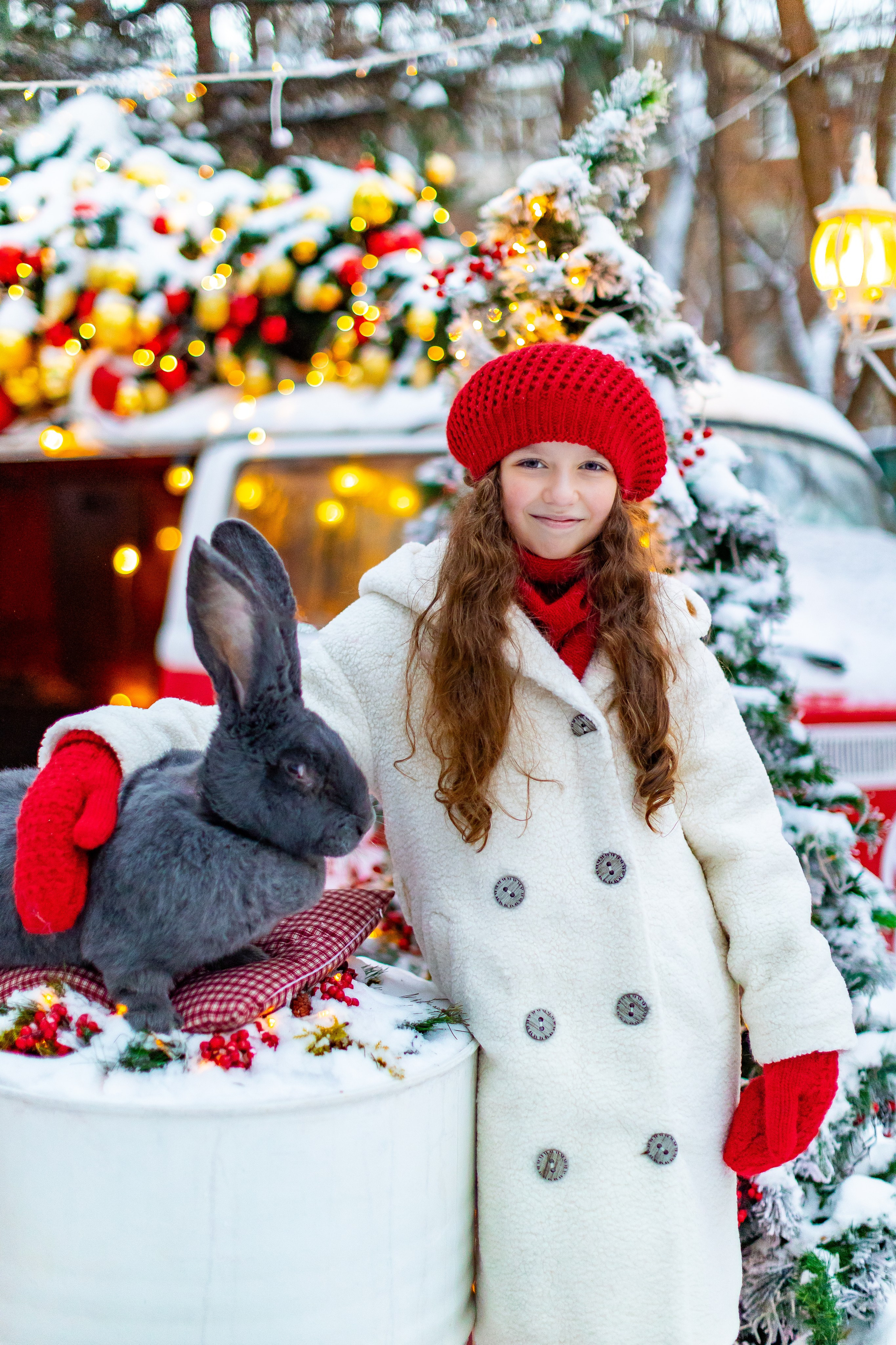 Полина и гигантский кролик Зая. Фото и видео Москва. Свадебный фотограф, видеограф, фотосессии, видеосъемка