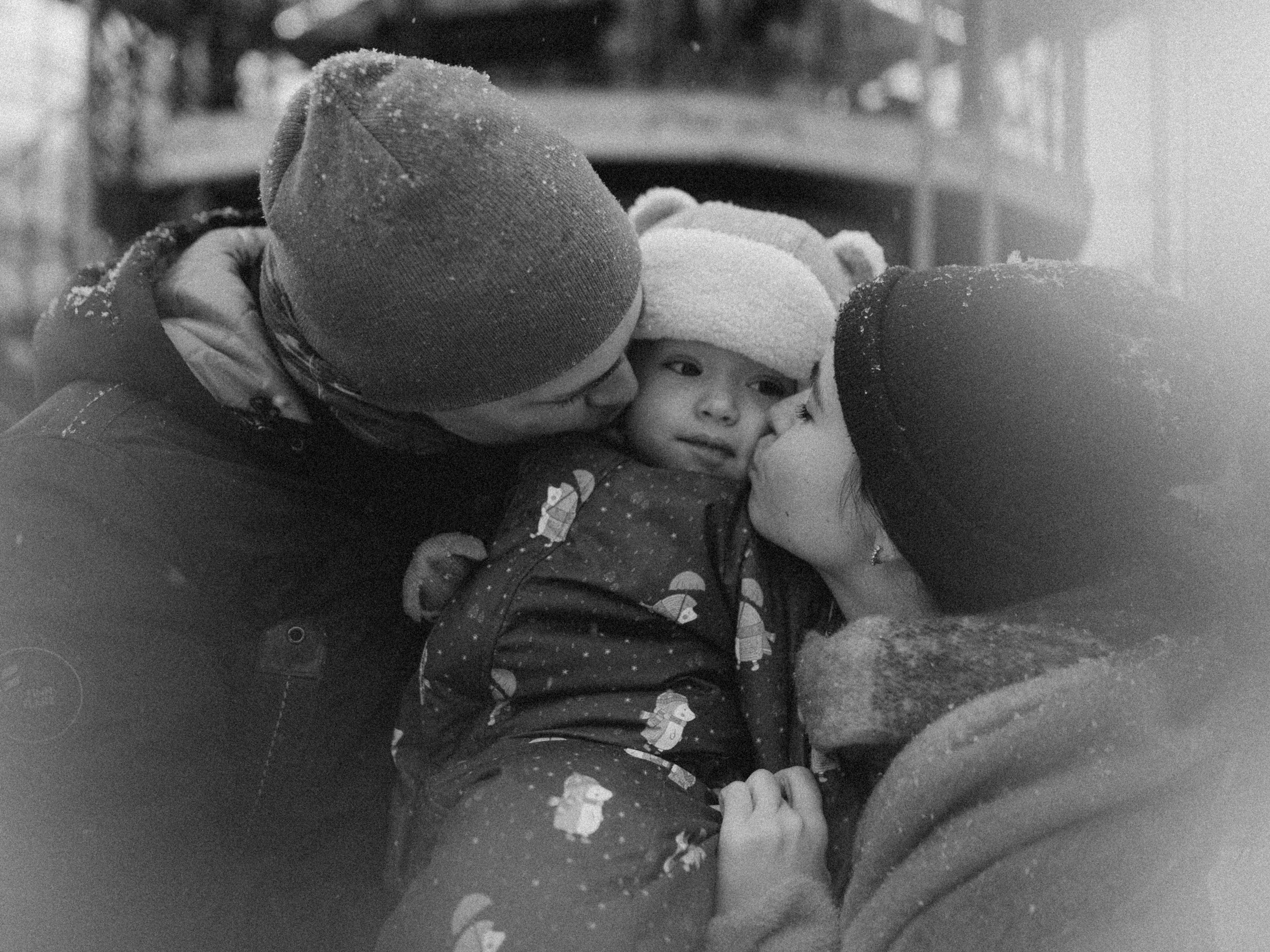 Лена, Митя и Левушка прогулка на Красной площади. Семейный фотограф в Москве и Люберцах Юлия Гуськова