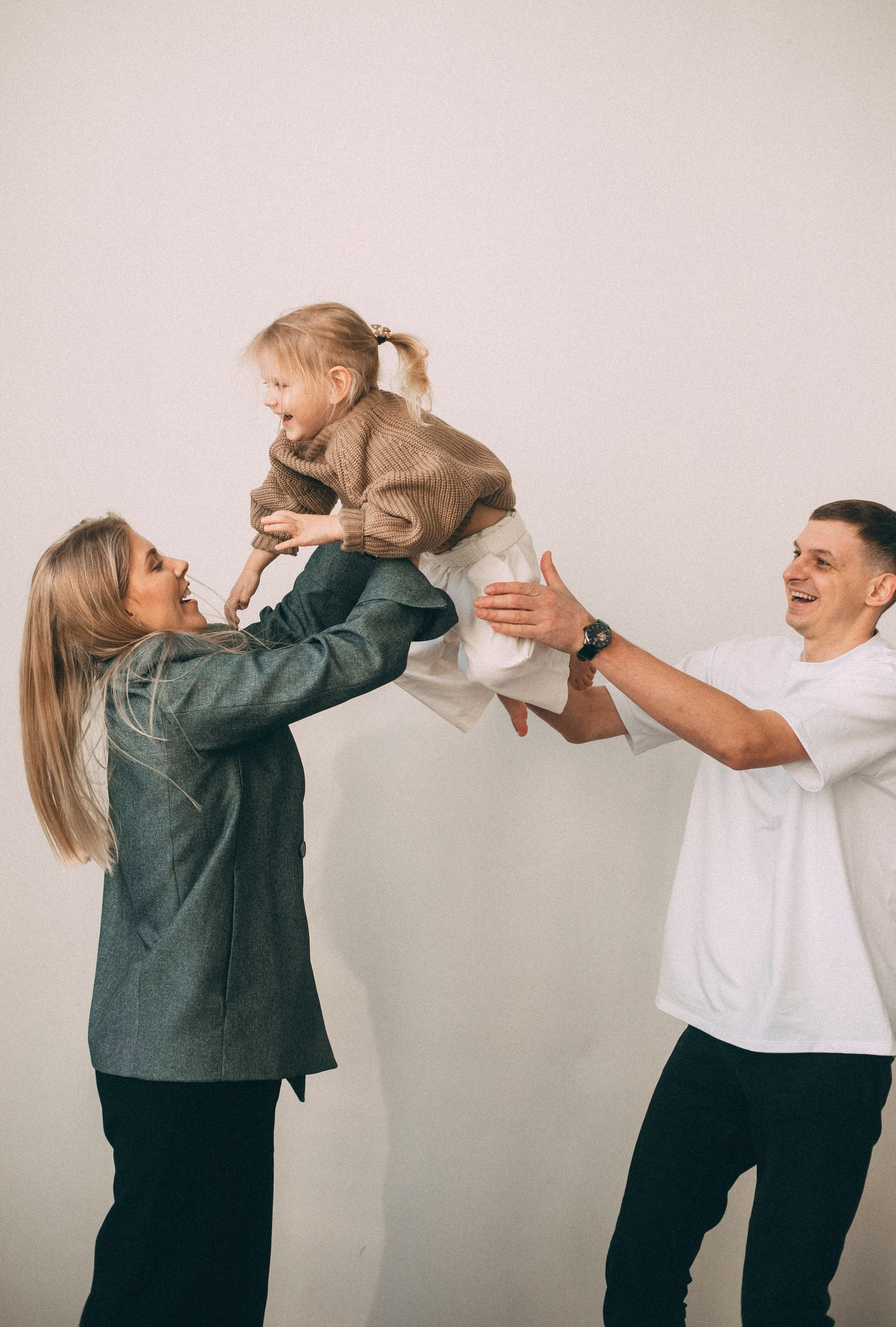 Зоя & Аня & Федя. Главная