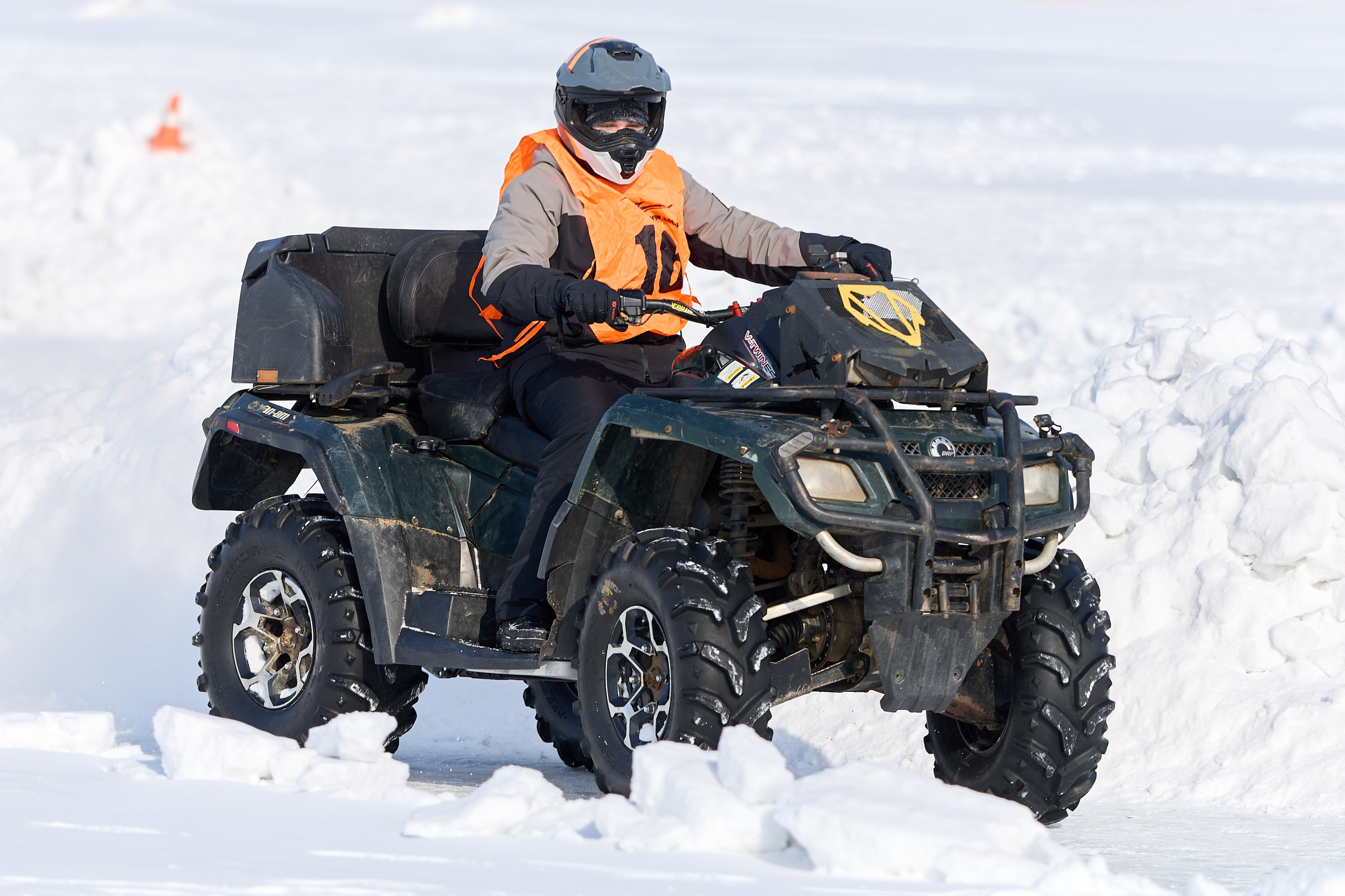 Топим Лёд — 2026. Соревнования на квадроциклах. Фотограф в Новосибирске Алена Скокова