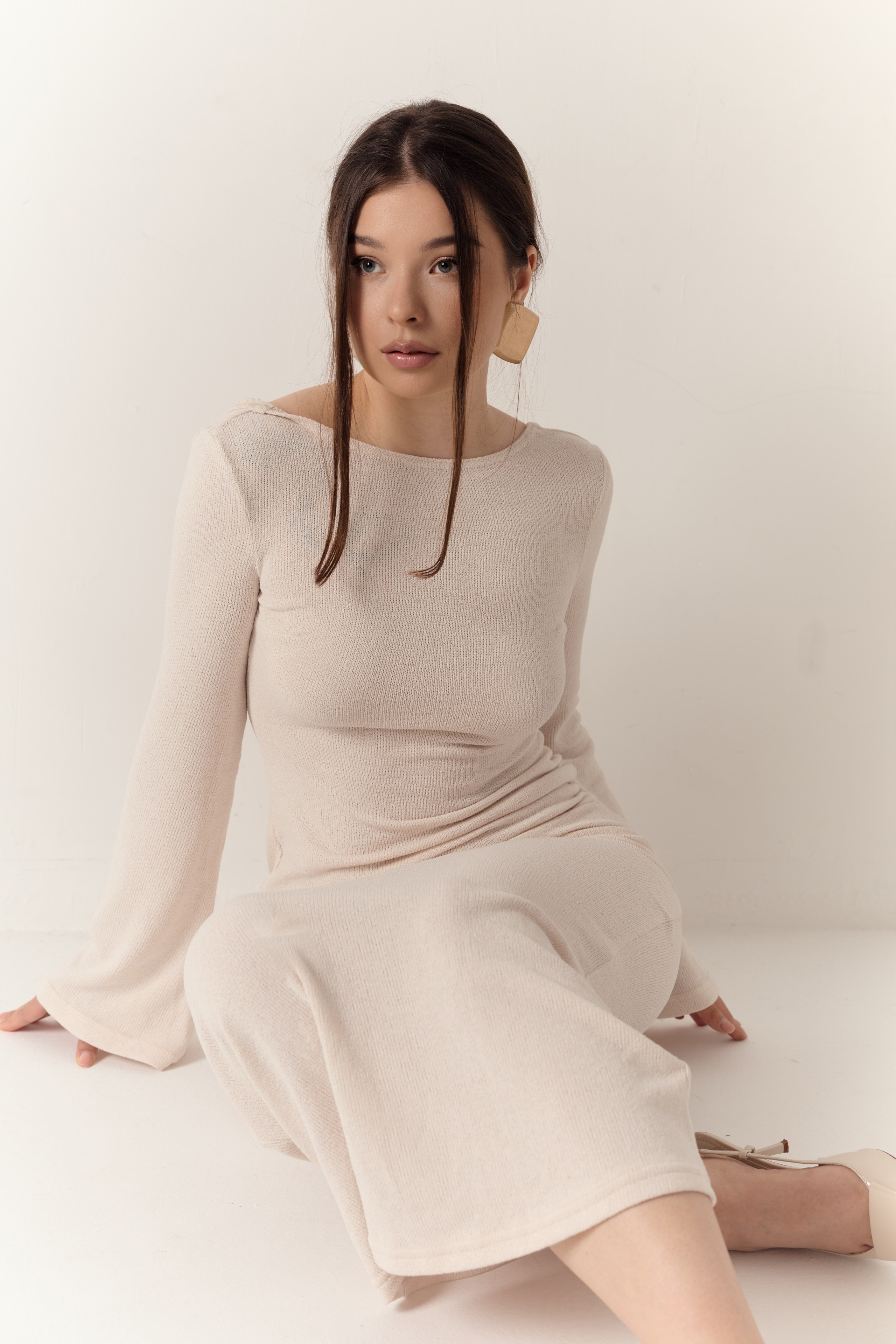 Индивидуальная женская фотосессия с искусственным светом. Photographer Golyakova Darya