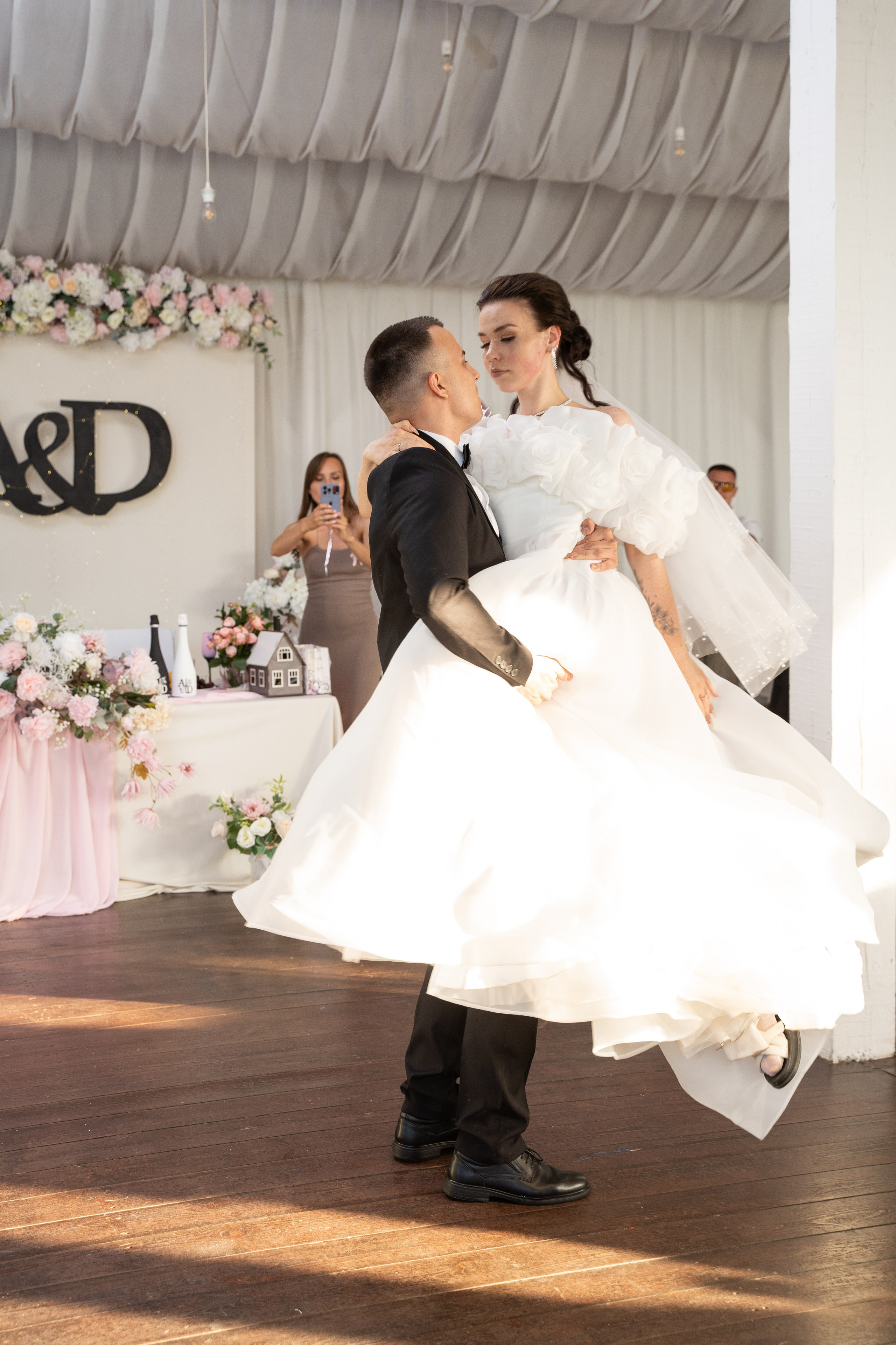 Свадьба Дарьи и Артёма. Свадебный и семейный фотограф в Екатеринбурге Анна Месяцева