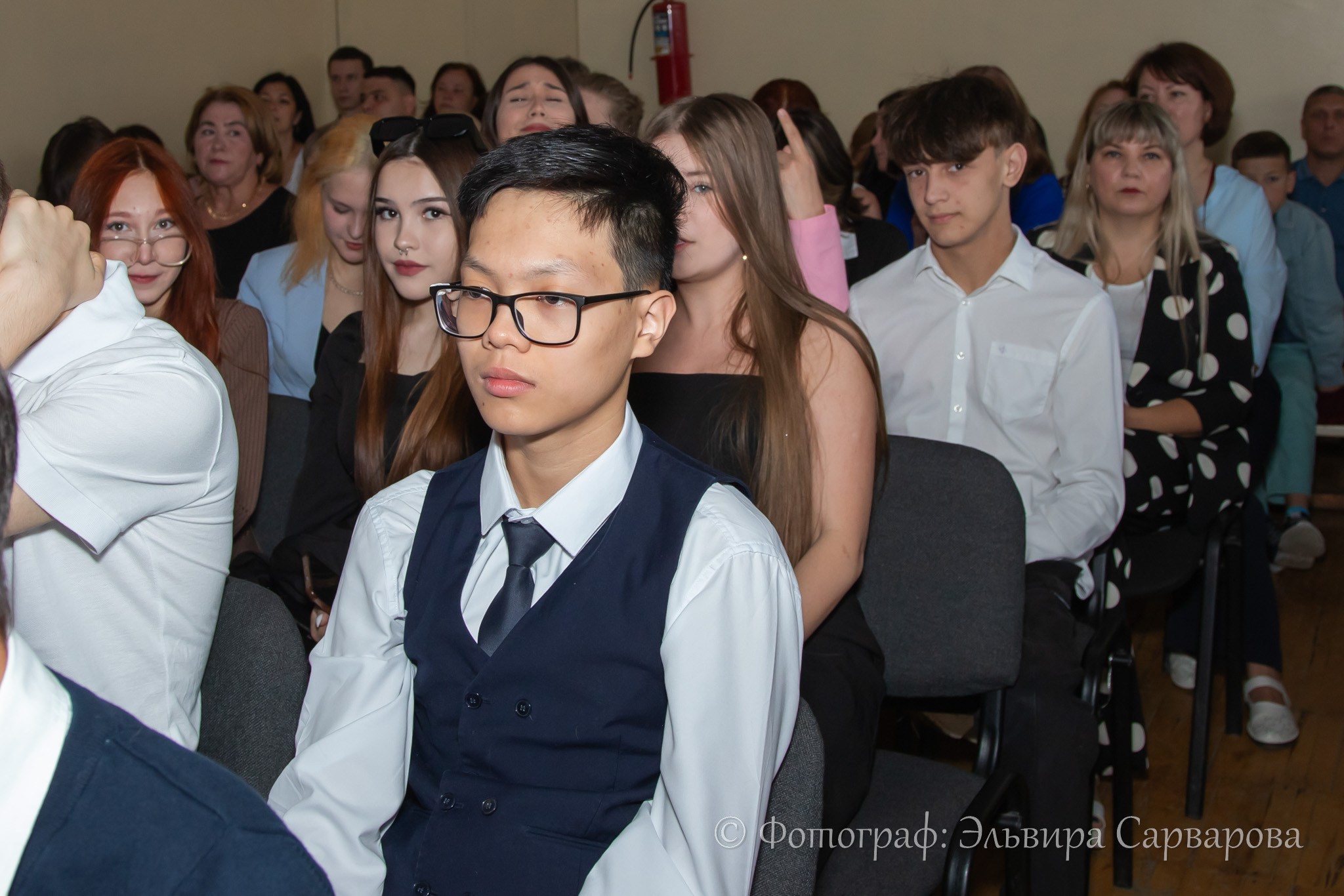 Вручение аттестатов 9 класс. Репортажный Фотограф