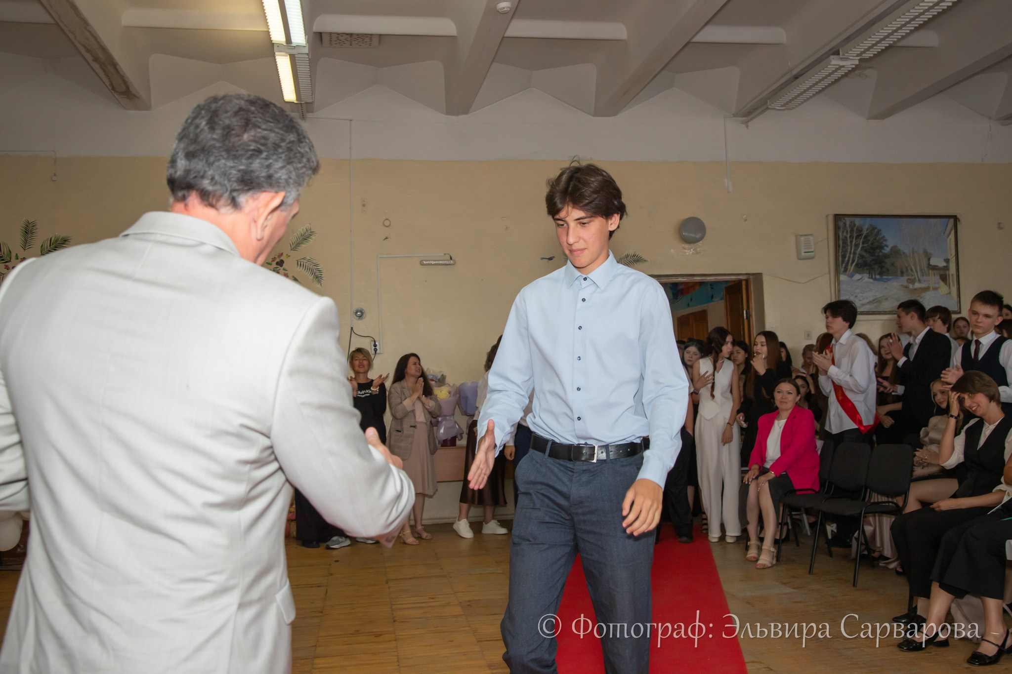 Вручение аттестатов 9 класс. Репортажный Фотограф