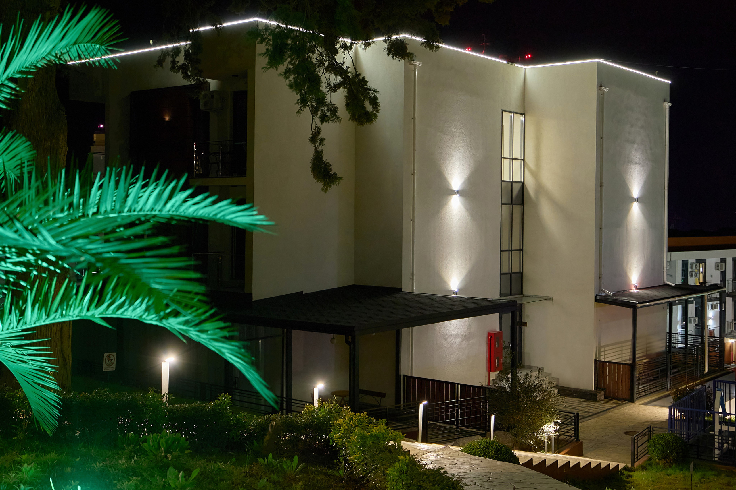 Портфолио по интерьерной и экстерьерной фотосъёмки: Апартаменты — Адлер. Фотограф Яковлев Роман — Красноярск