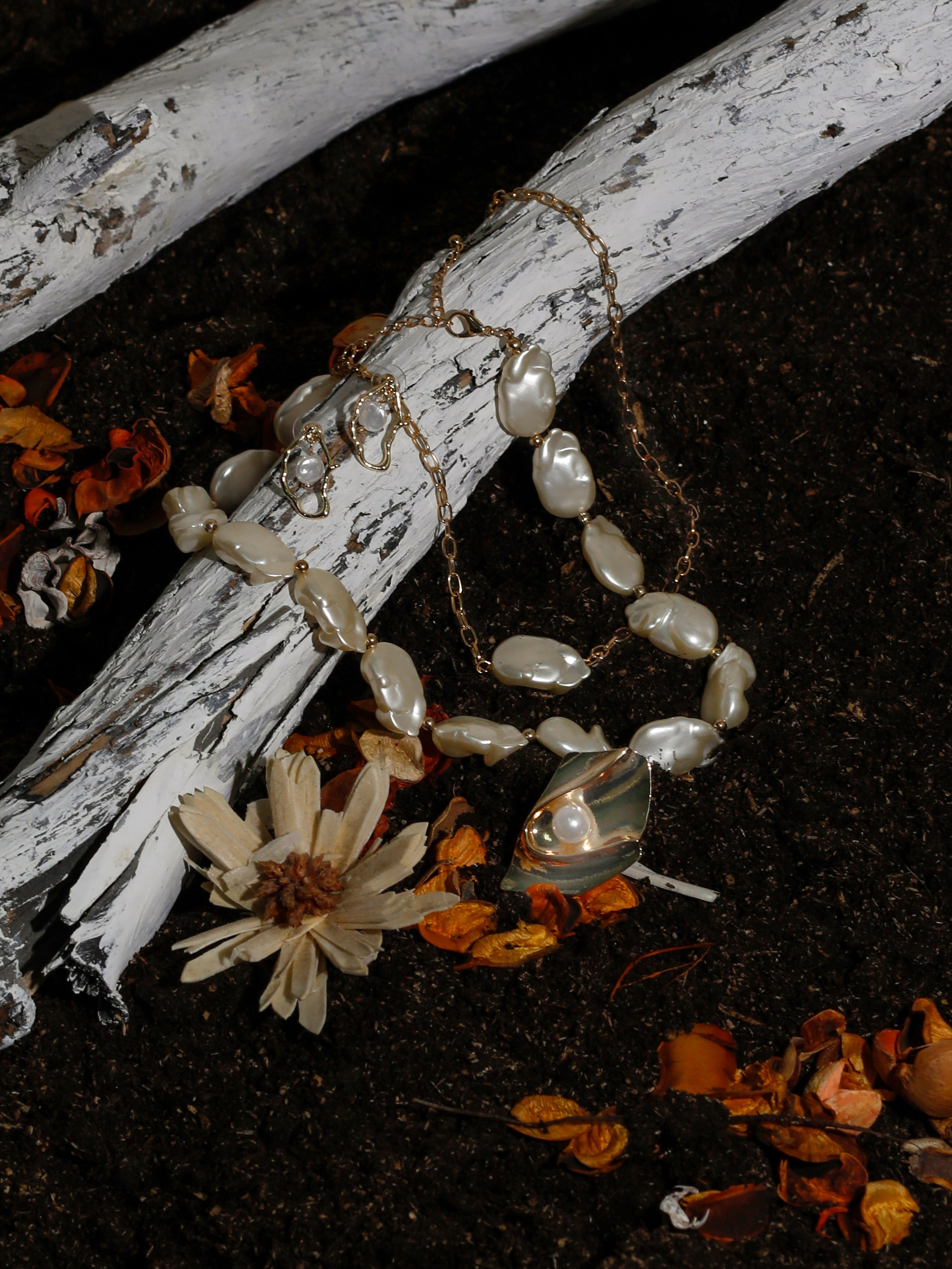 Бижутерия. Elizabeth Marriott