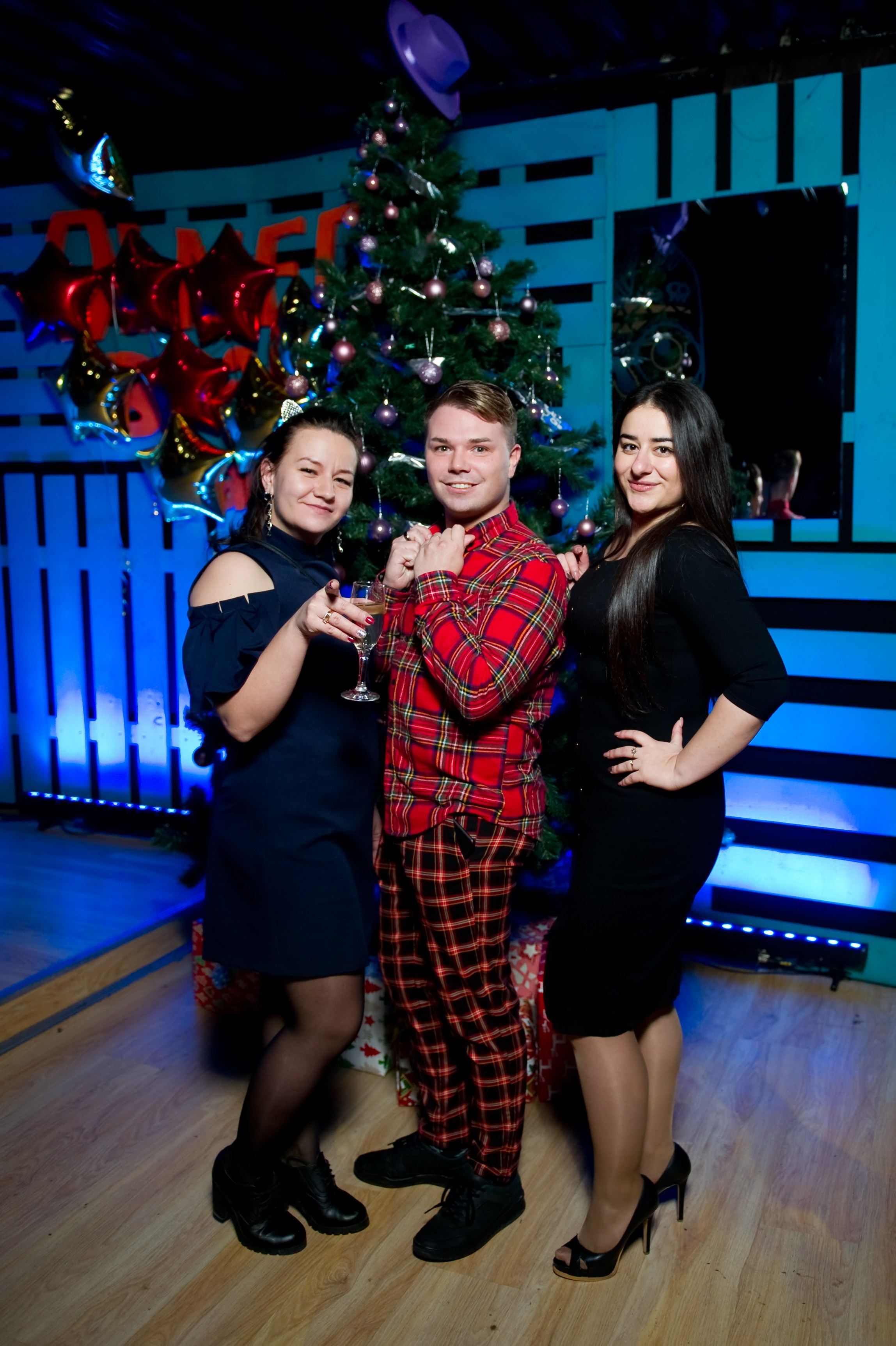 Новогодний корпоратив Summit. Репортажный фотограф и видеограф Слава Думчев. Тимбилдинги, отчетники, корпоративы