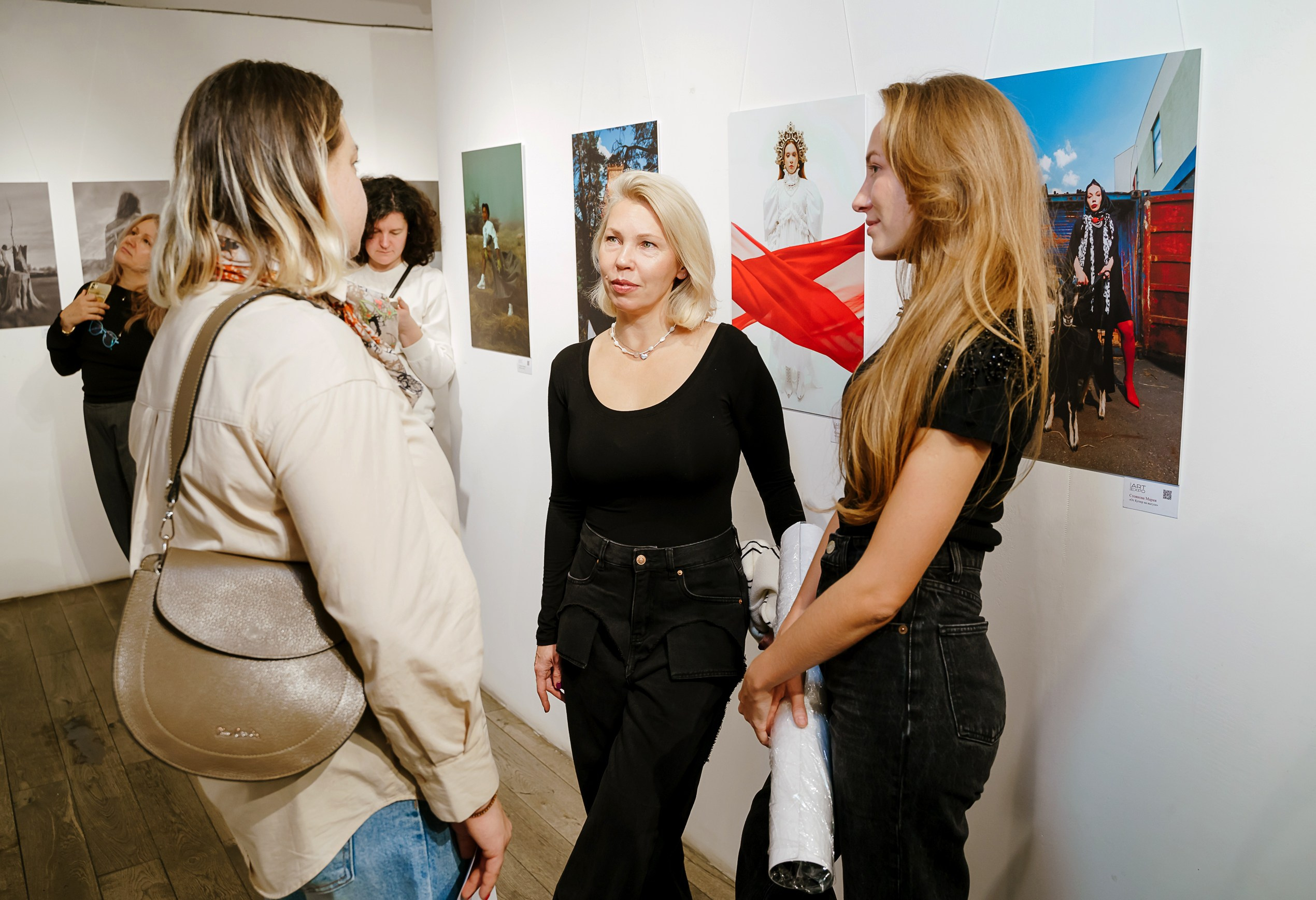 «МИР ЖЕНЩИН» СПБ. ARTEXPOPHOTO